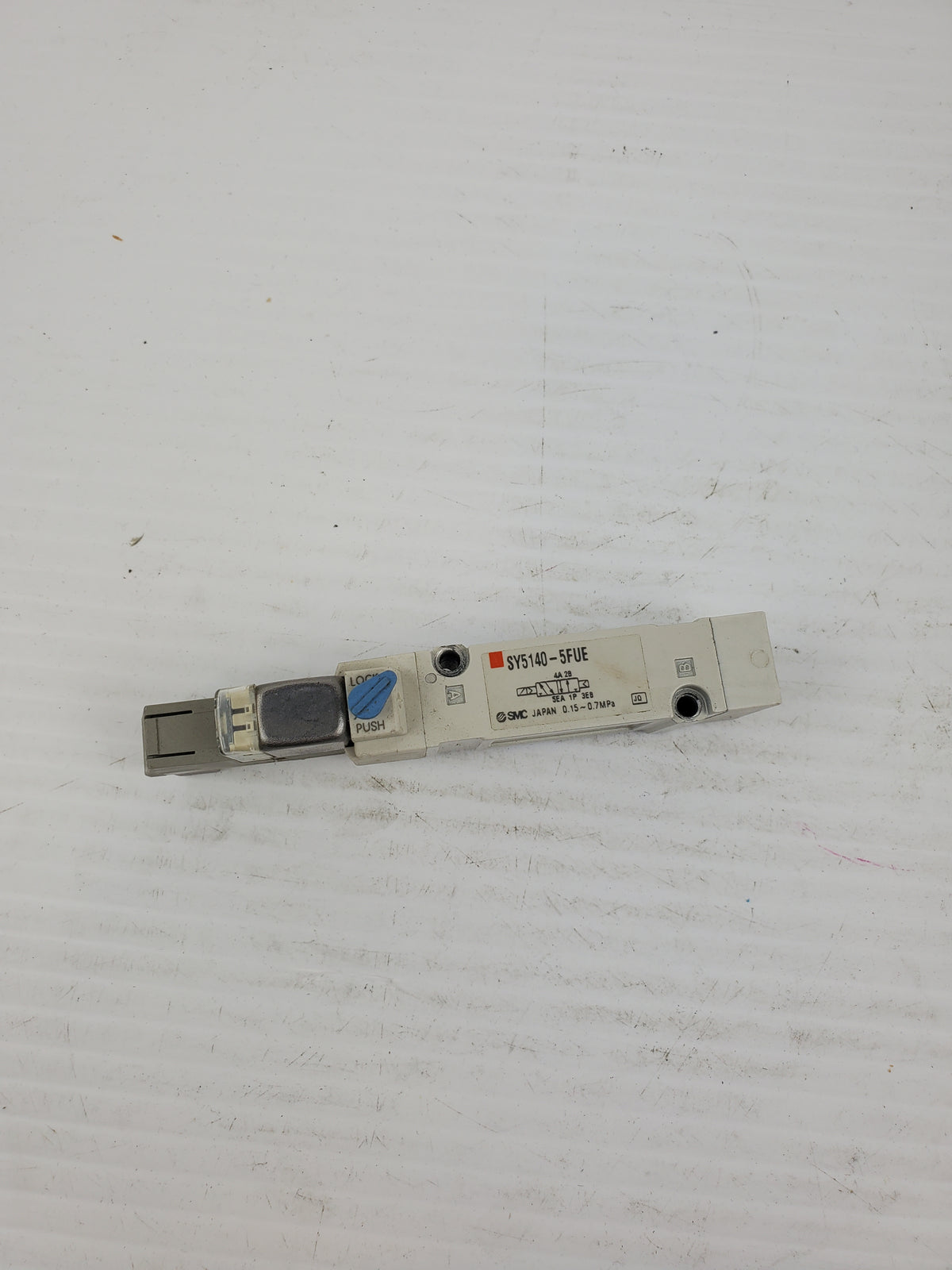 SMC SY5140-5FUE Solenoid Valve 0.15-0.7MPa
