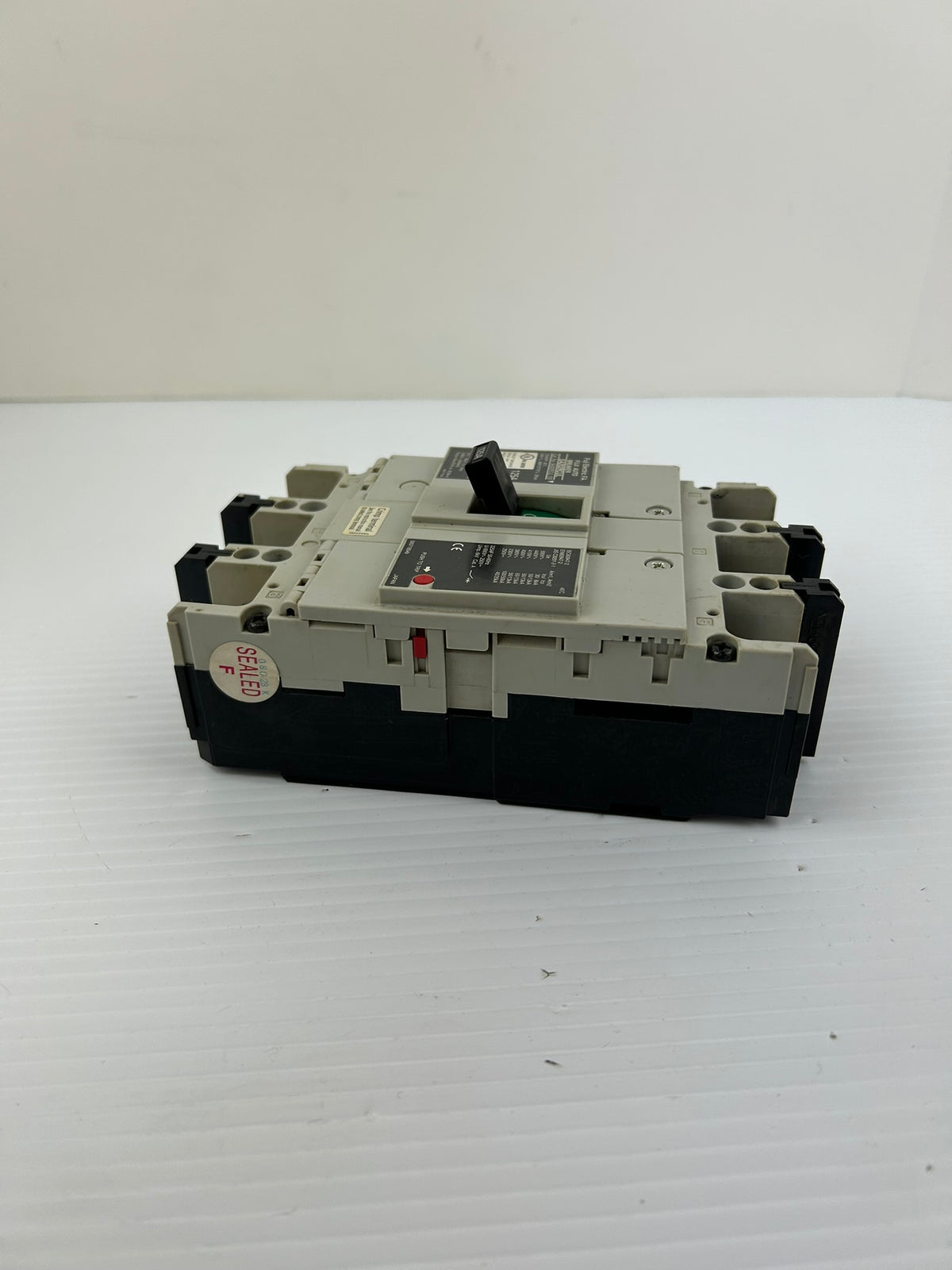 Fuji Electric SA202RCUL 125 Auto Circuit Breaker 125A 2 Pole
