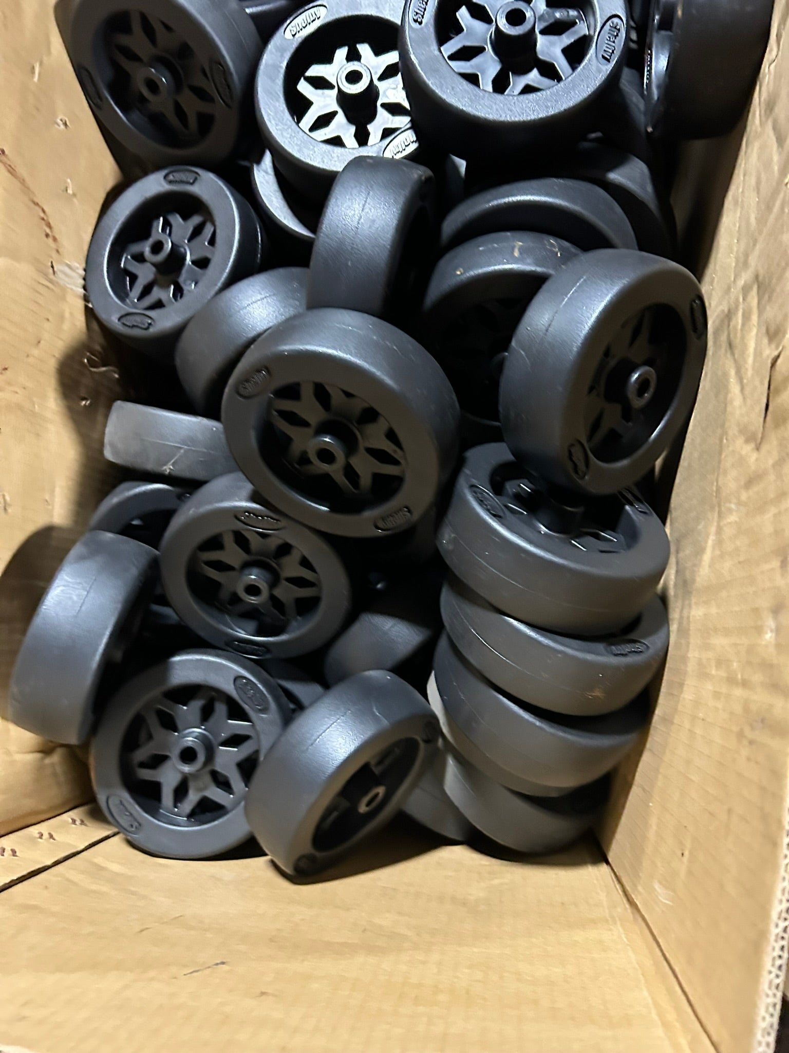 6" Shelby Plastic Diamond Spoke Trailer Dolly Wheels - Lot of 186