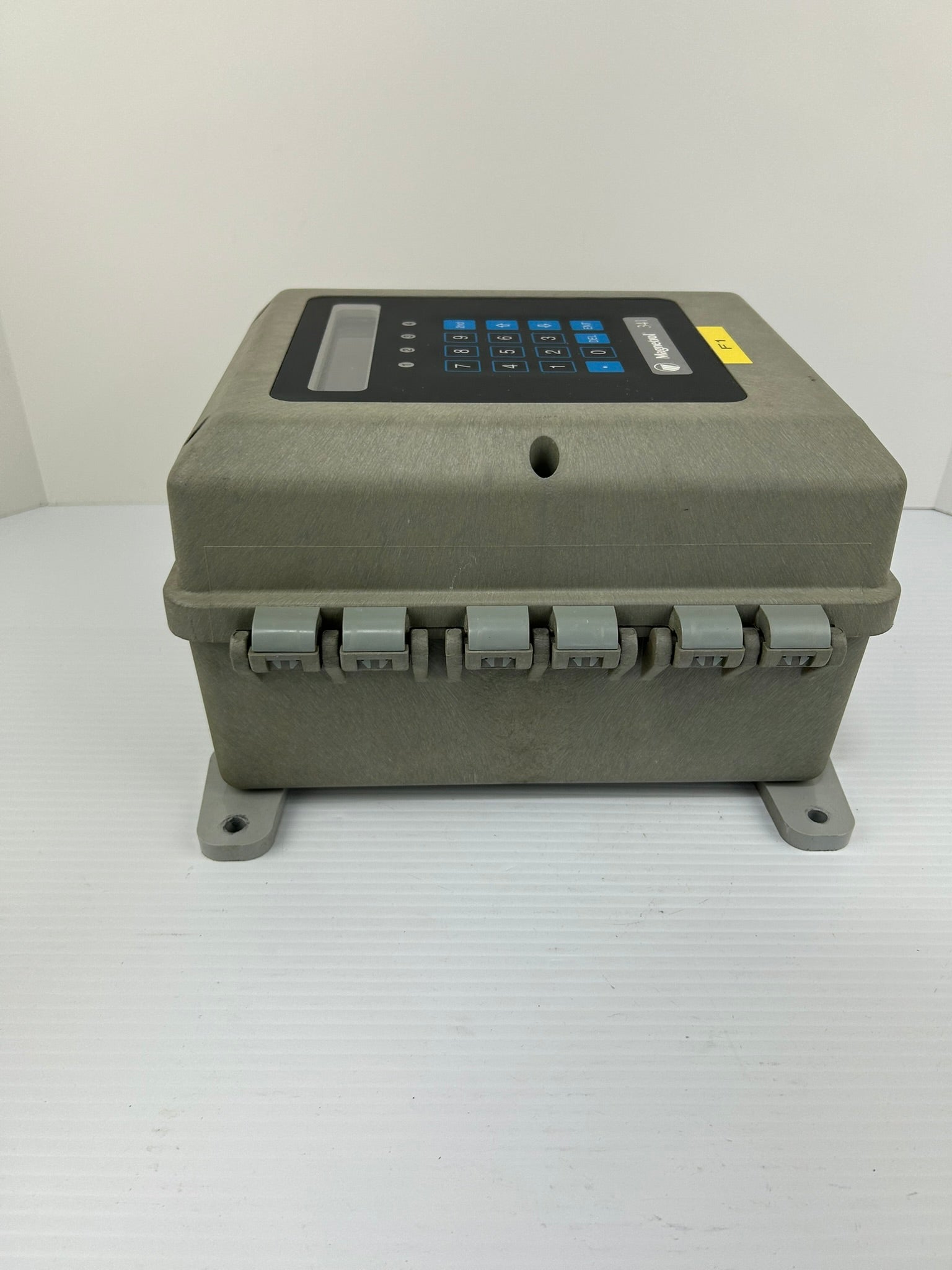 Magnetrol 341 Ultrasonic Flow Level Transmitter 341-0442-100 385-5C10-006 120VAC