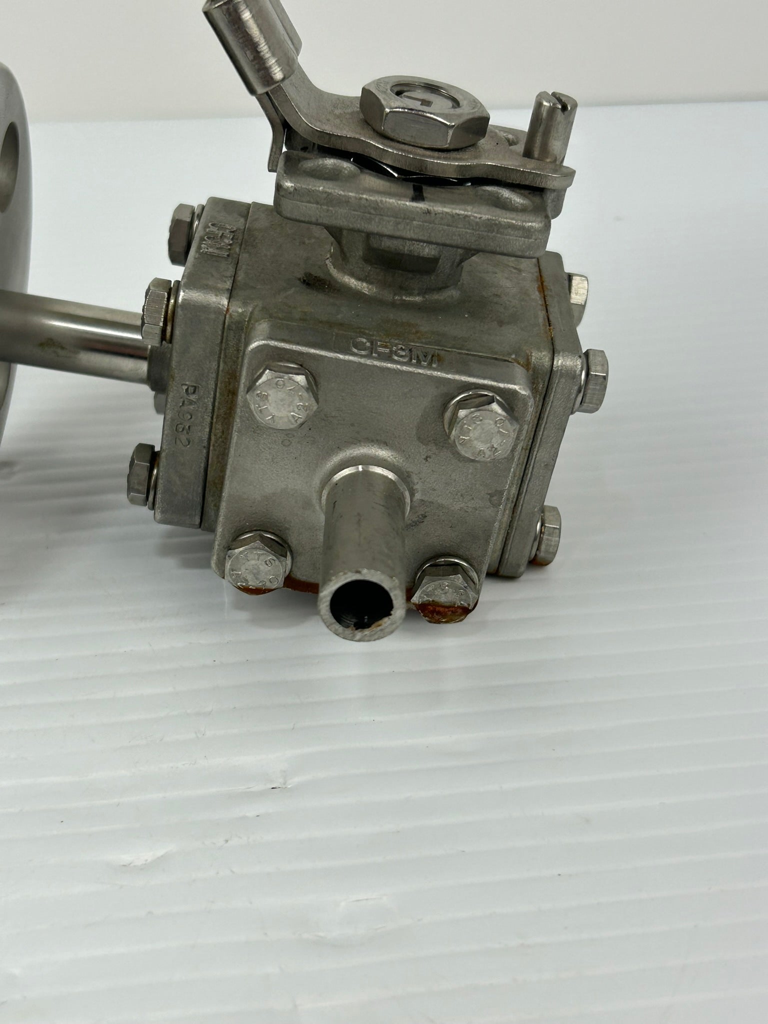 SVF Flow Controls 1000 WOG Valve 1/2"-CF3M 150 with Handle