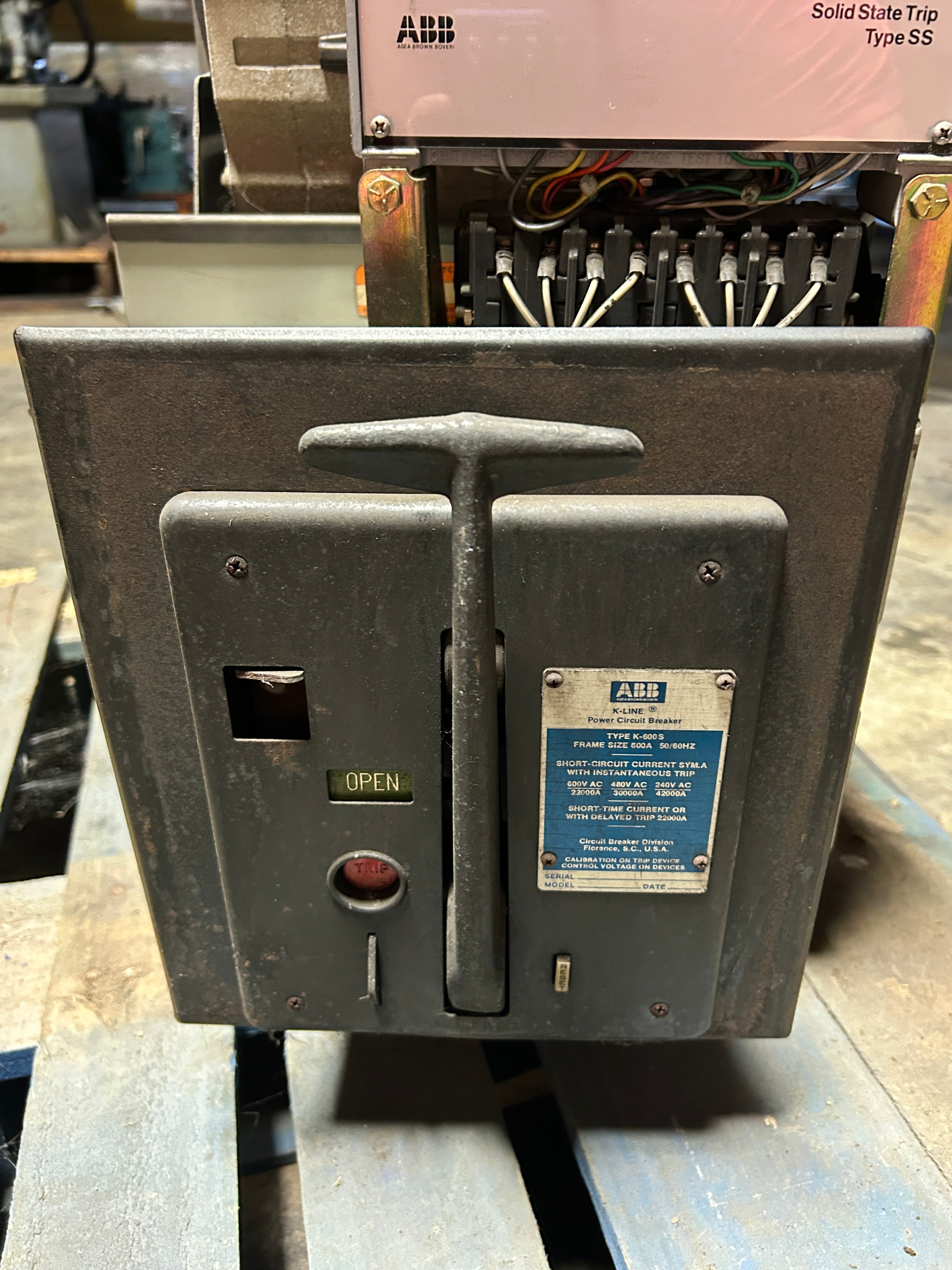 ABB K-600S K-Line Power Circuit Breaker 600A K600S with Solid State Trip SS