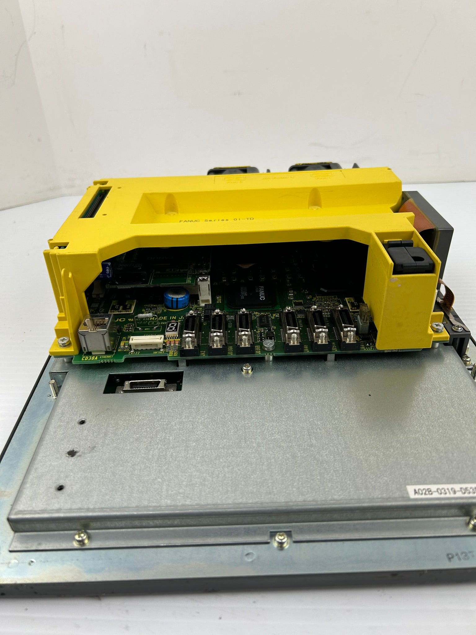 Fanuc A02B-0319-B500 CMC System Control Screen with Keypad Series 0i-TD