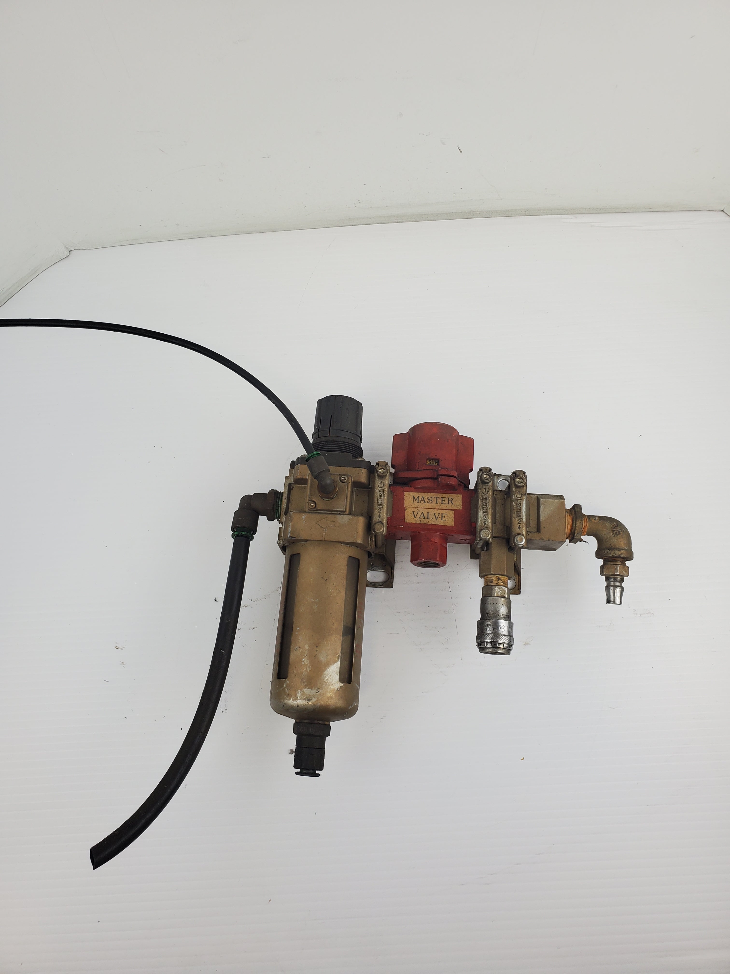 SMC AW40K-04D-X2383 Regulator VHS40-04-X1 Assembly