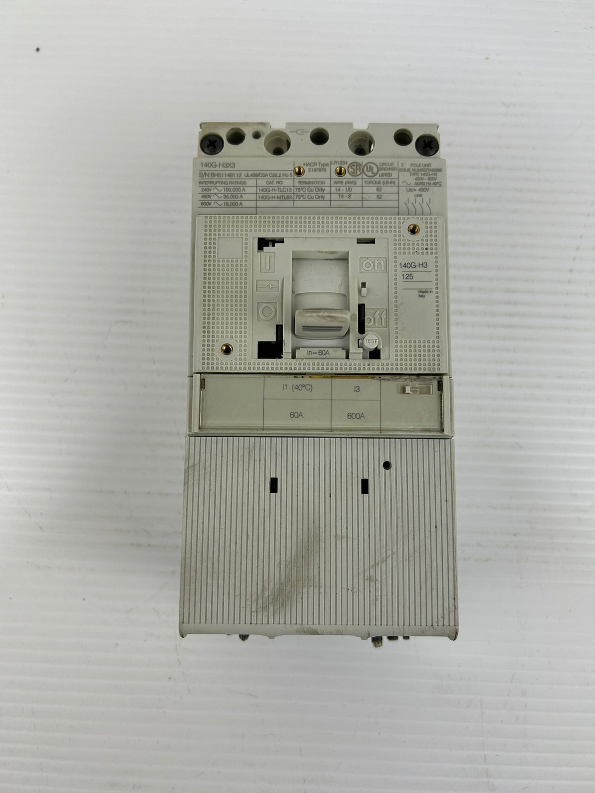 Allen Bradley 140G-H3C3-C60 Circuit Breaker Series A 140G-H3X3 480-600V 3P HACR
