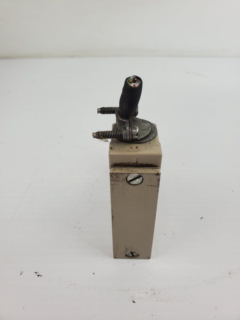 Omron ZE-NA2-2S Limit Switch 10A 250VAC