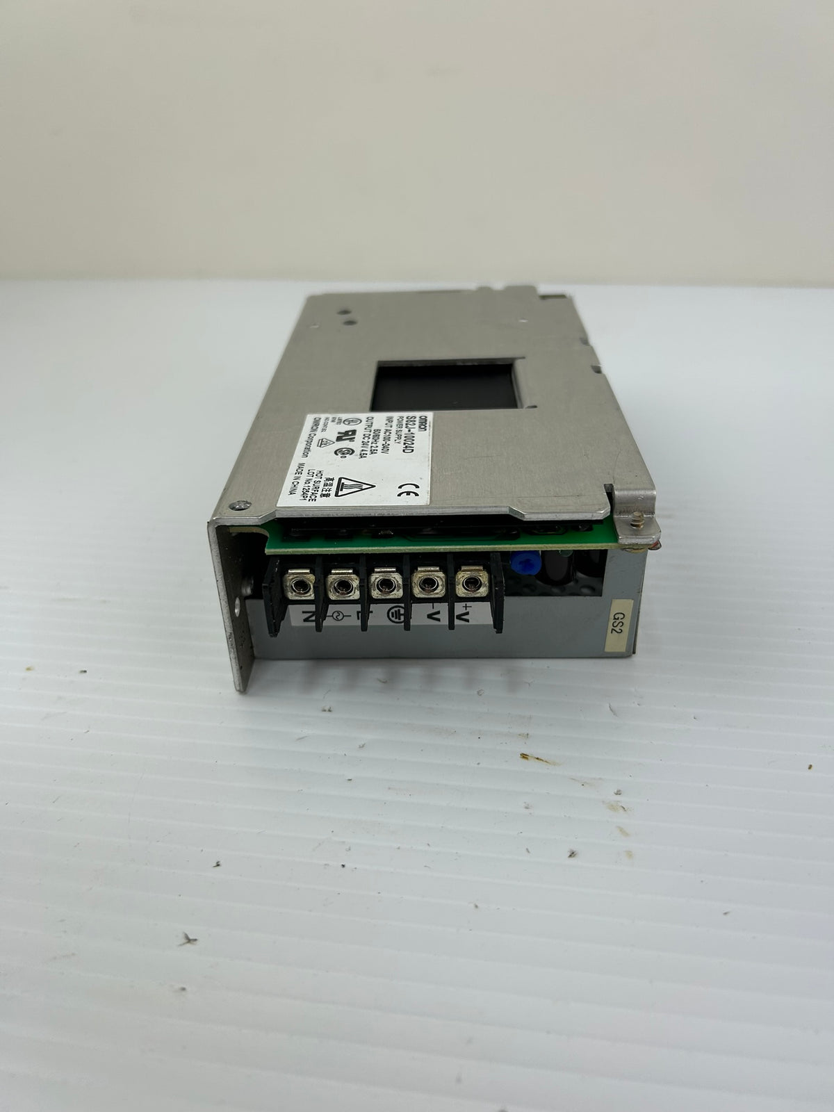 Omron S82J-10024D 100W Power Supply 24VDC 4.5A AC100-240V S82J10024D
