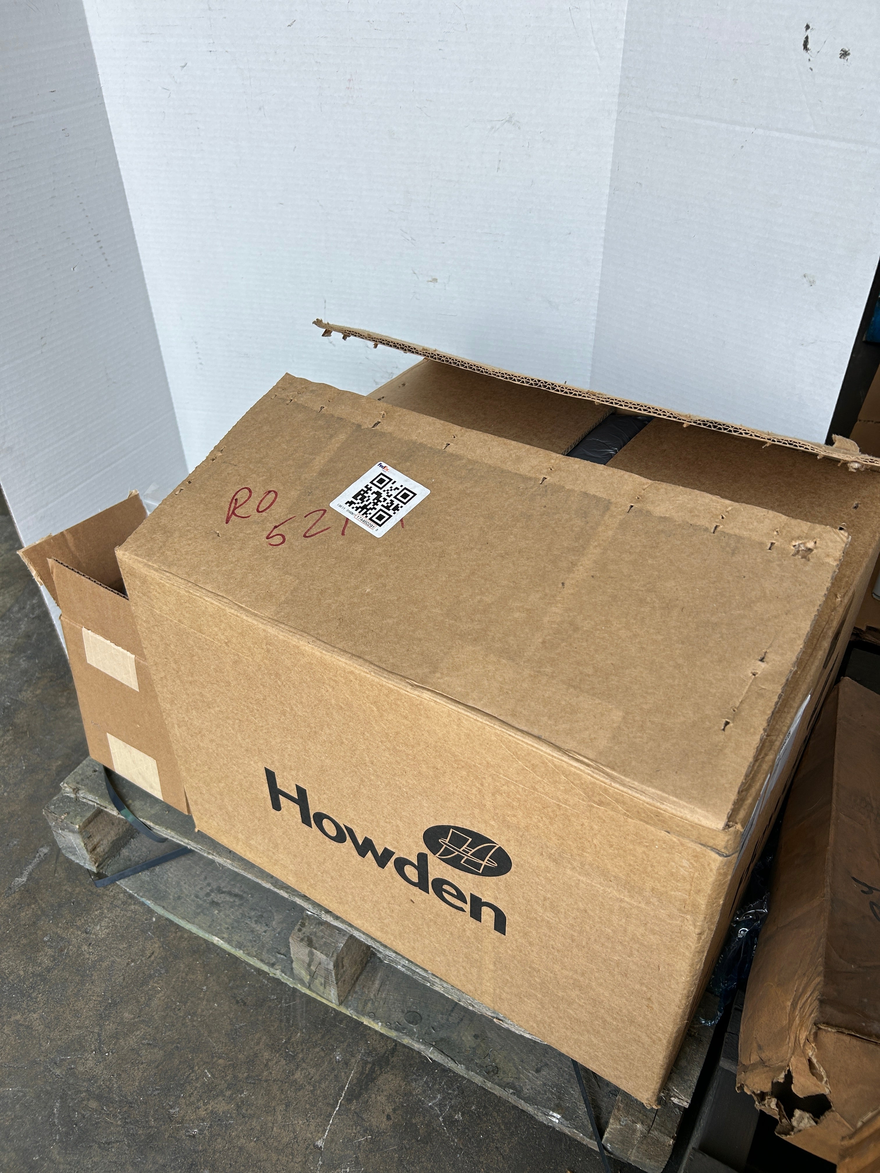 Howden Roots Rotary Lobe Blower 45 URAI DSL L with Novatec Gear Oil 12-0028