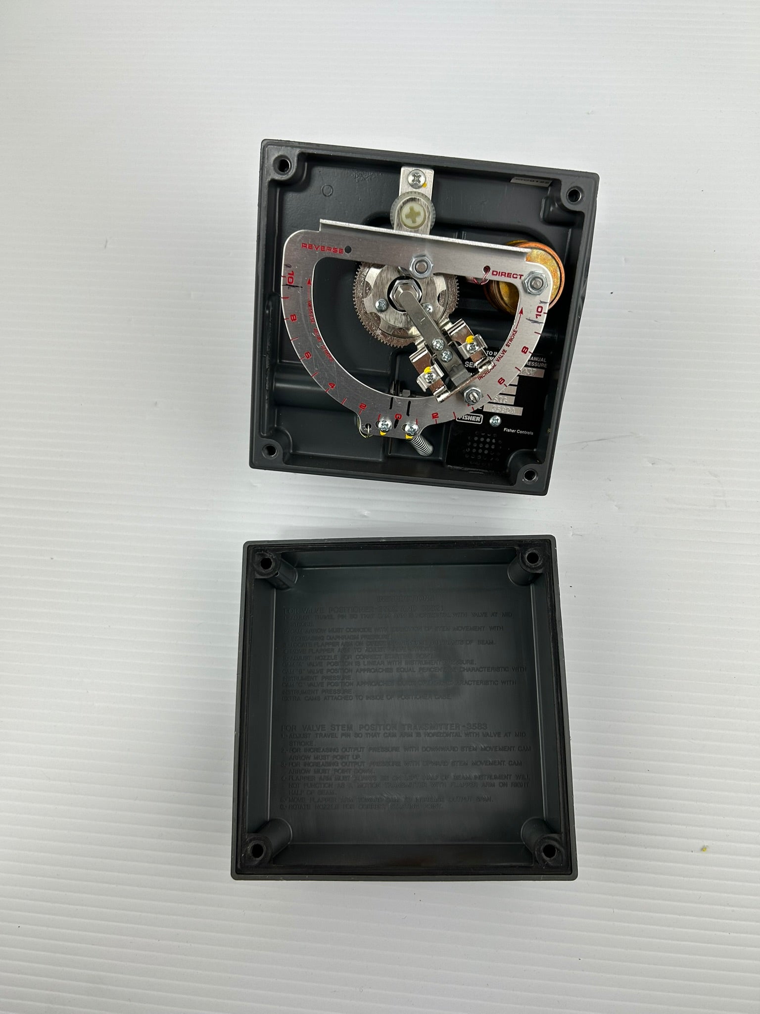 Fisher 3582A Pneumatic Valve Positioner Input 3 to 15 PSIG