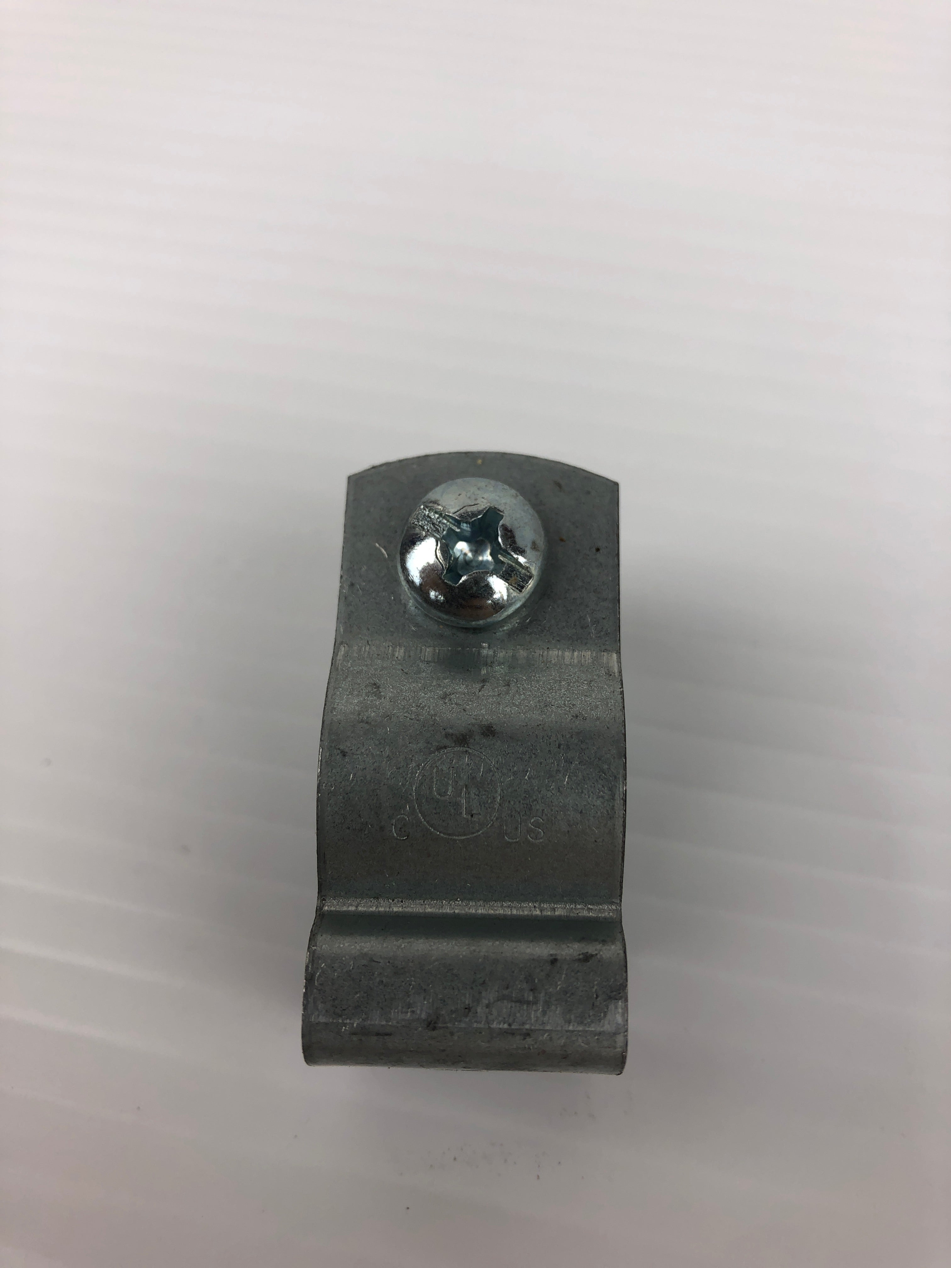 Grainger 6XC37G Conduit Hanger 1/2" - Lot of 100