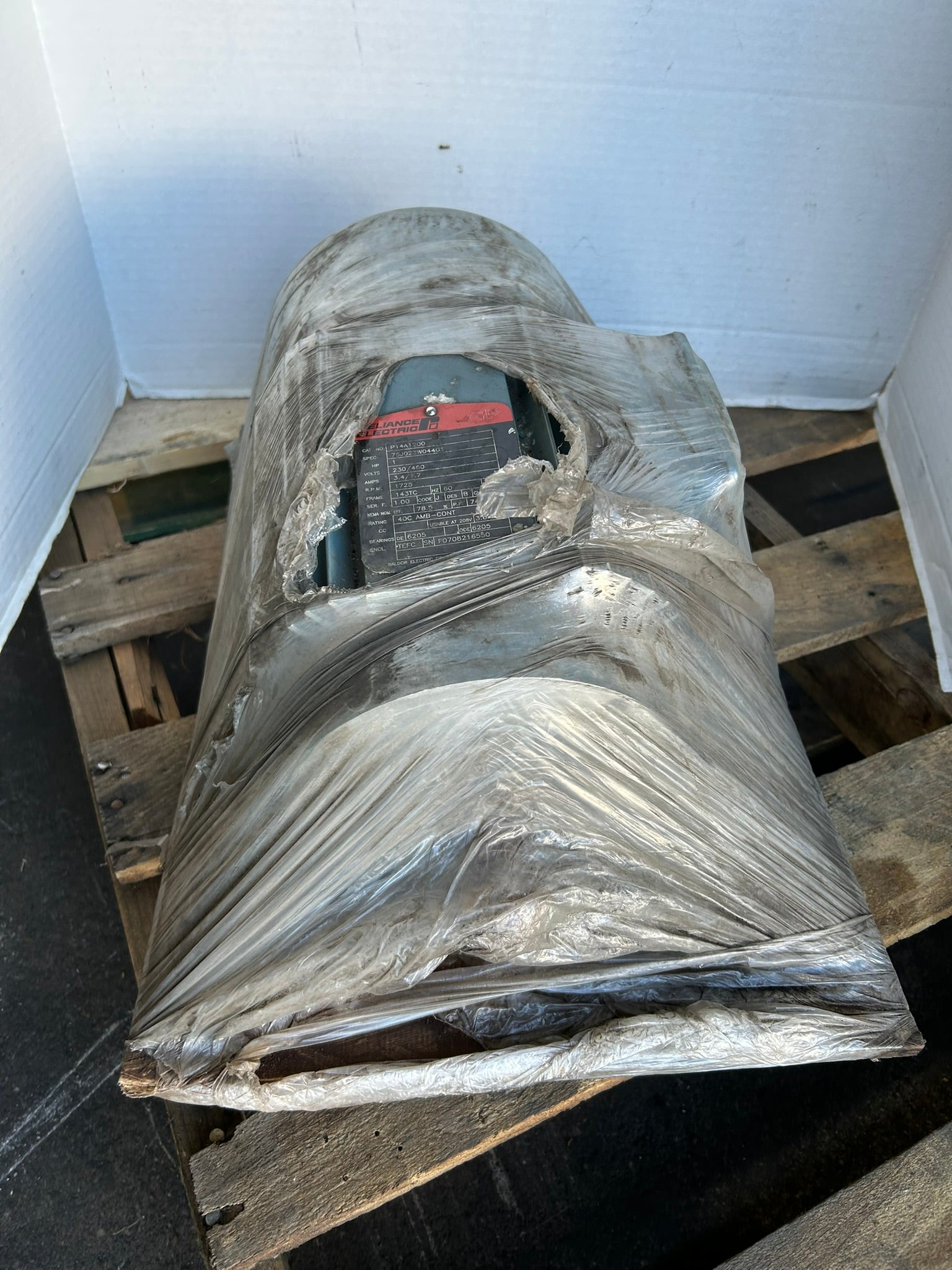 Reliance P14A1200 Electric Motor 1HP 3 Phase 1725 RPM