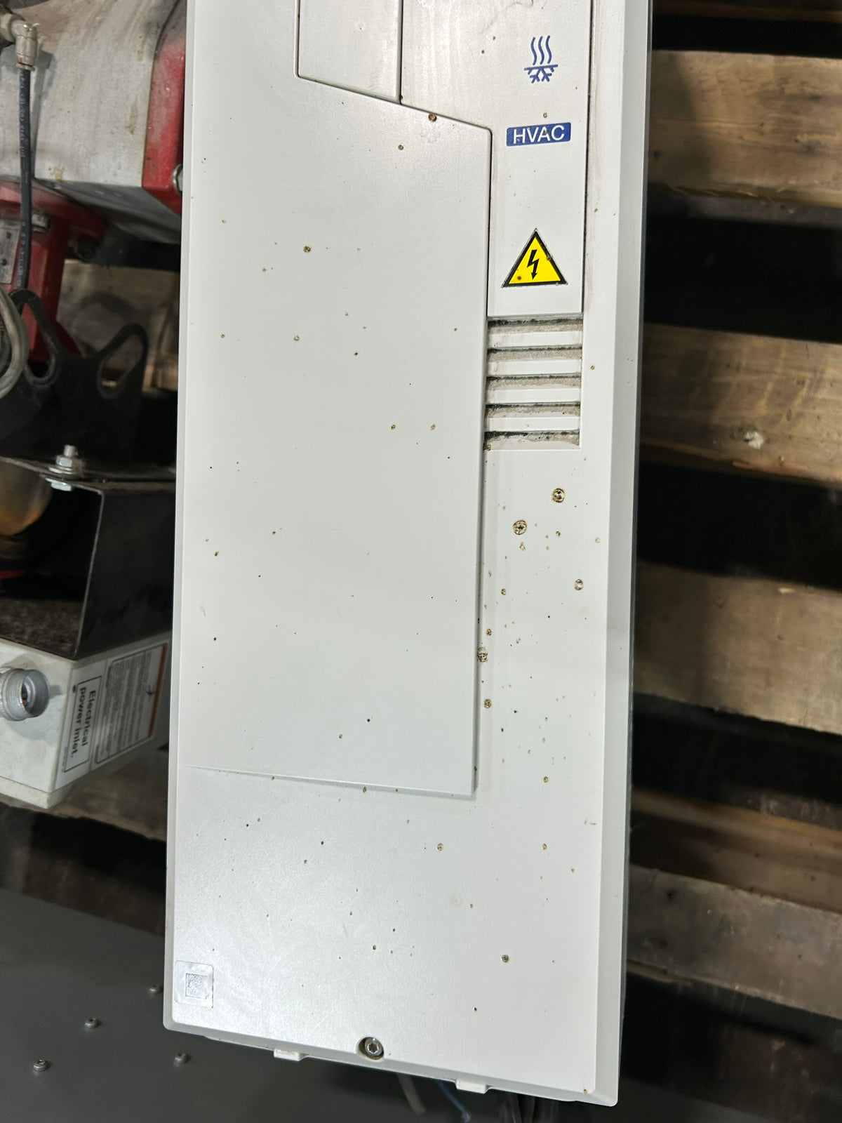 ABB ACH580-01-077A-4 HVAC Frequency Inverter Drive 400-480VAC 3 Phase 77A
