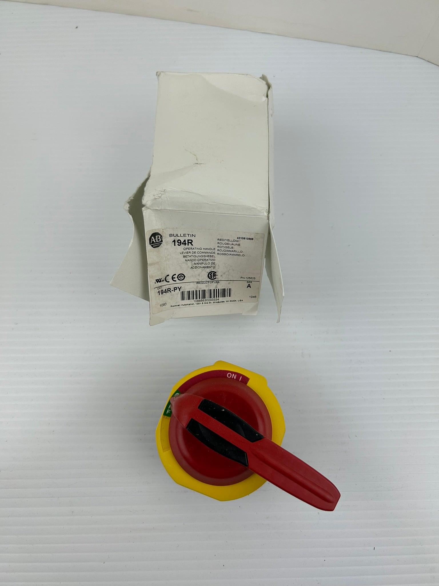 Allen Bradley 194R-PY Isolating Switch Handle Series A