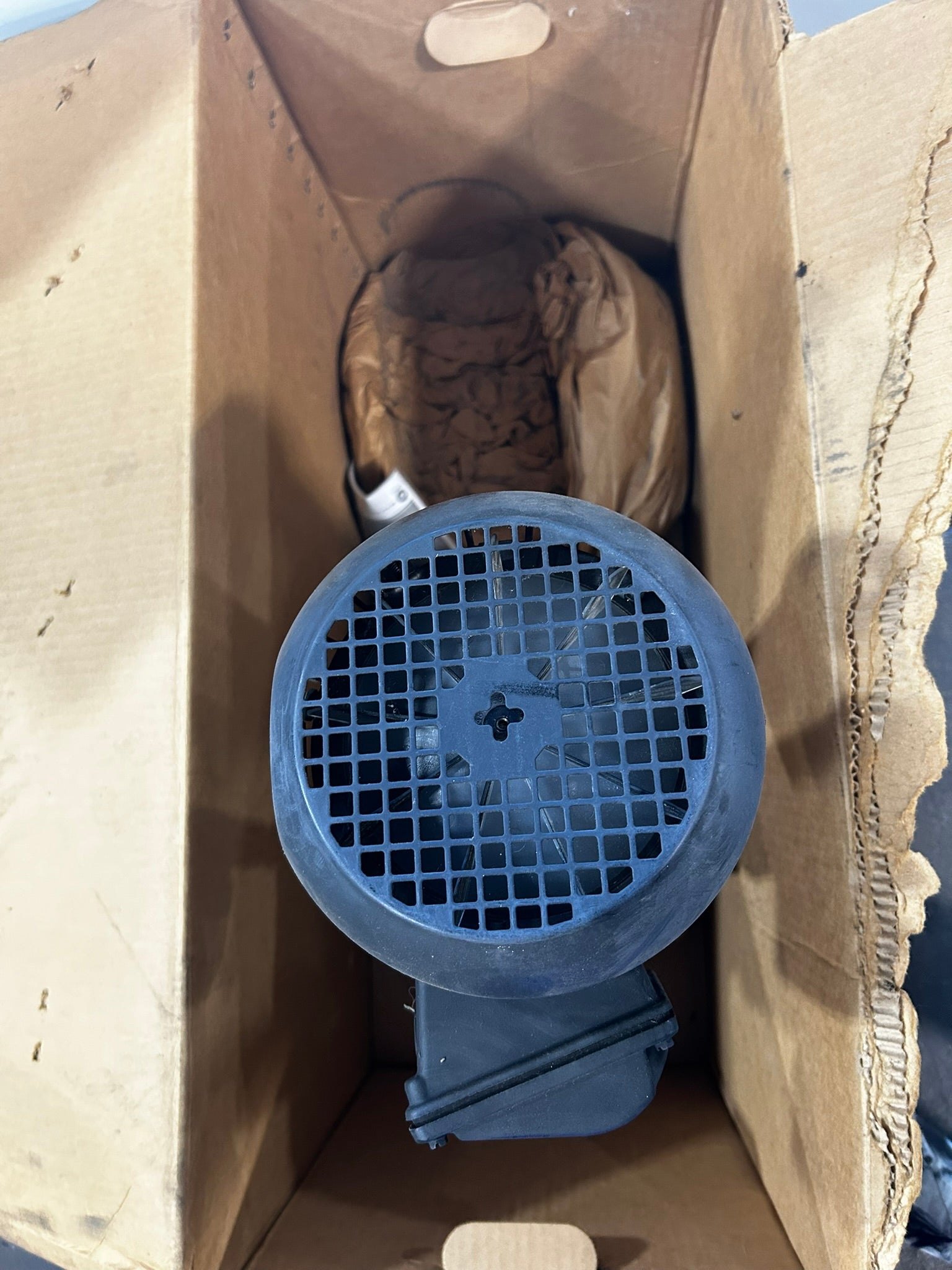 Ebara Vertical Booster Pump AEVMSU3-6F0150T3S & Weg 00156ET3E56CFL-S Motor 1.5HP