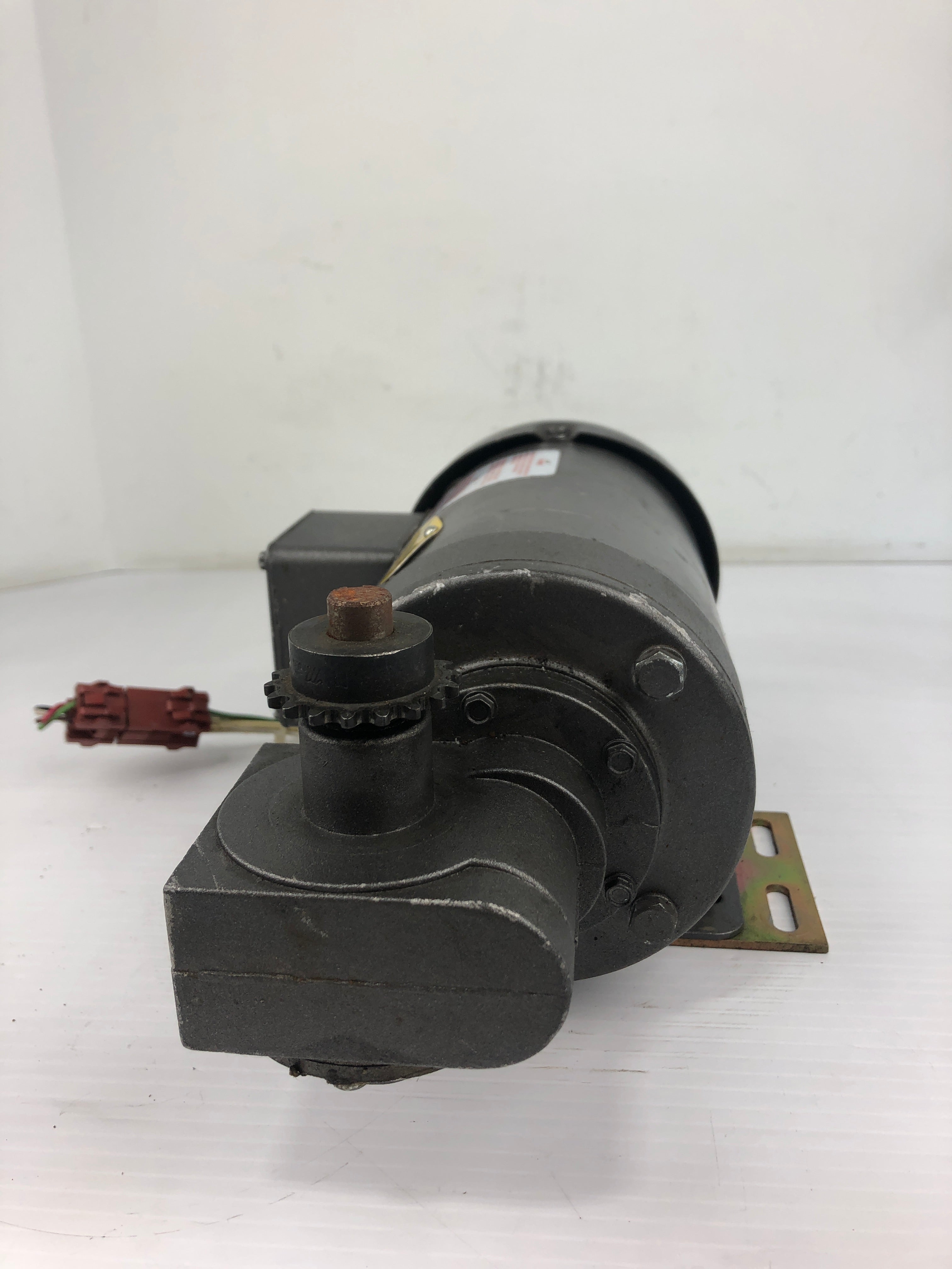 Baldor 33-1745A-939 Industrial Motor 3450RPM .13HP 115V 2.6A 60HZ 1PH