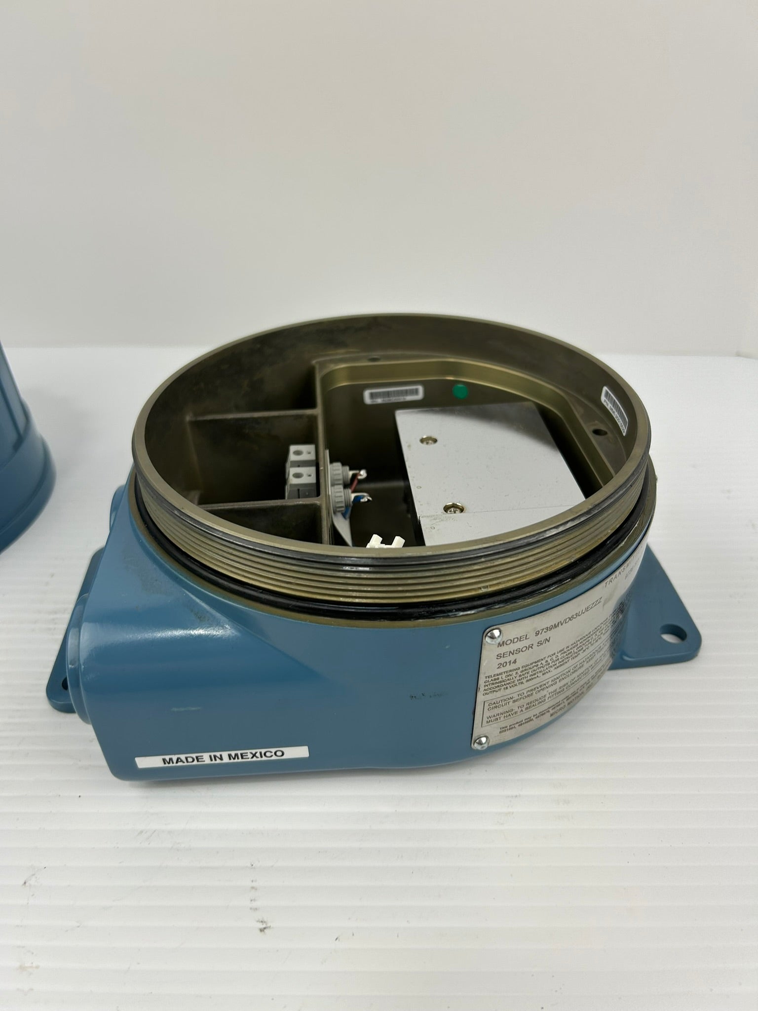 Micro Motion 9739MVD63UJEZZZ Remote Flow Transmitter Case Only