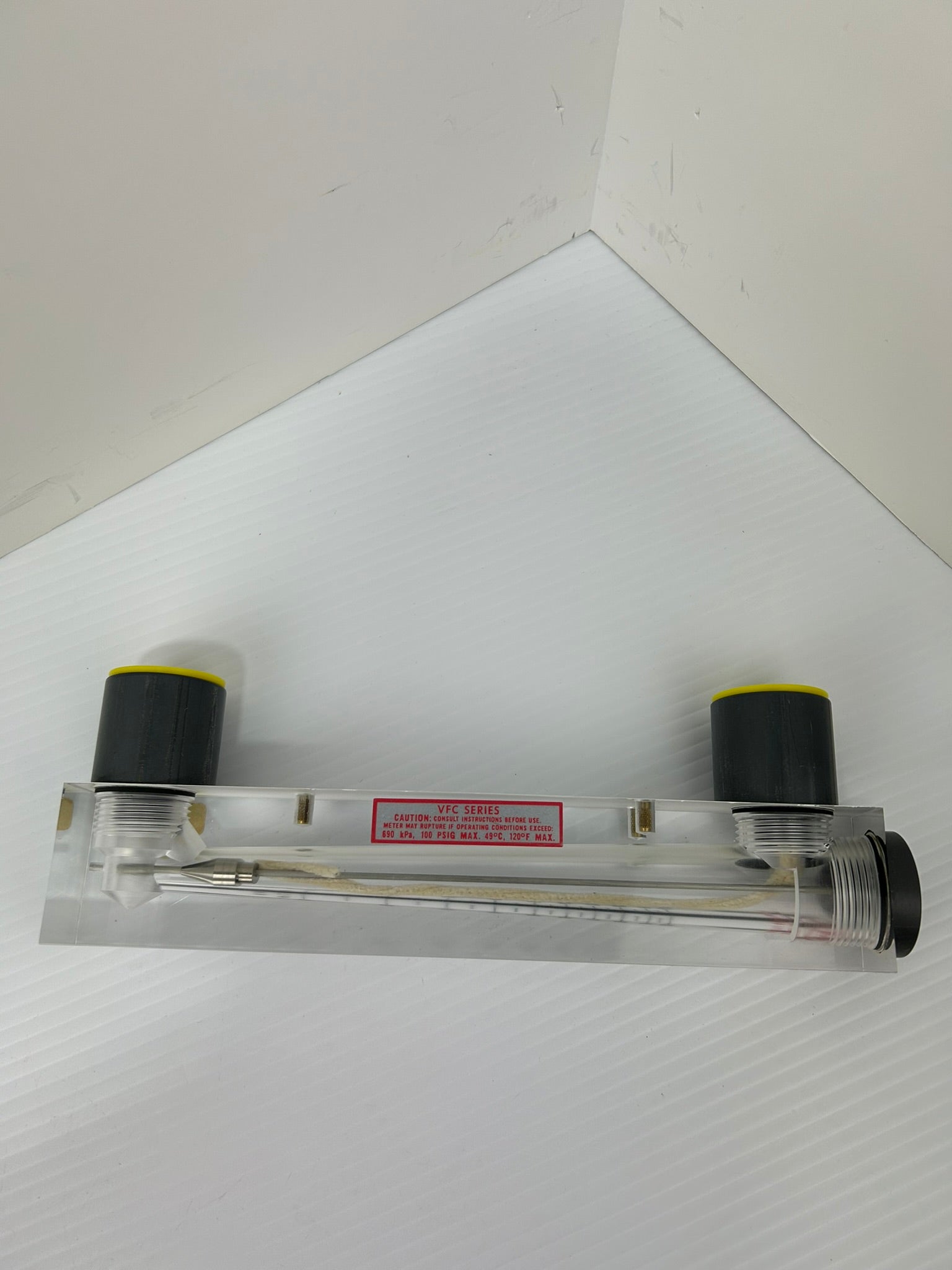 Dwyer VFC-123 Visi-Float Flowmeter VFC Series 10-100 SCFM Air 100PSIG 690KPa