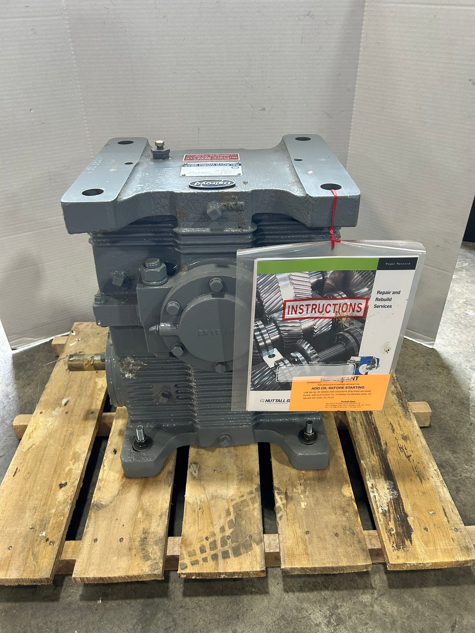 Delroyd E70-S25 Worm Gear Speed Reducer 29.2 HP 8 4/12 to 1 Ratio 1 SF 210 RPM