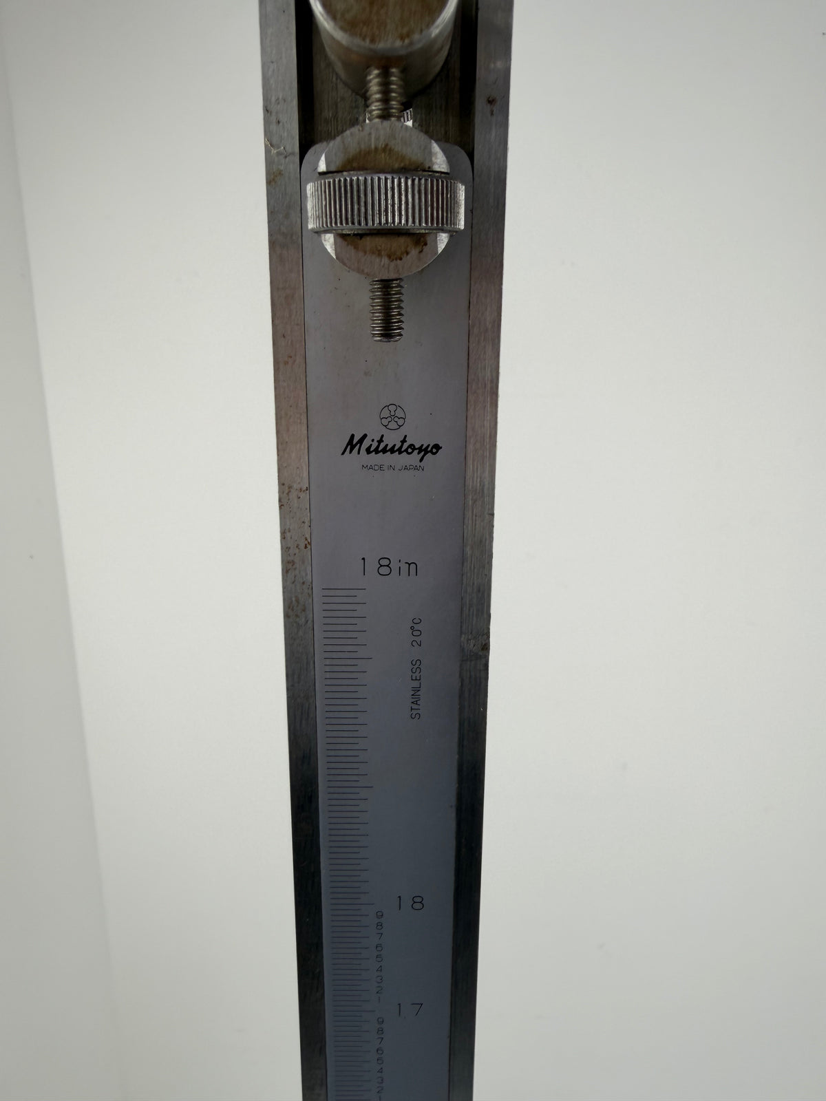 Mitutoyo 18 in Vernier Height Gauge Stainless Steel Machinist Tool