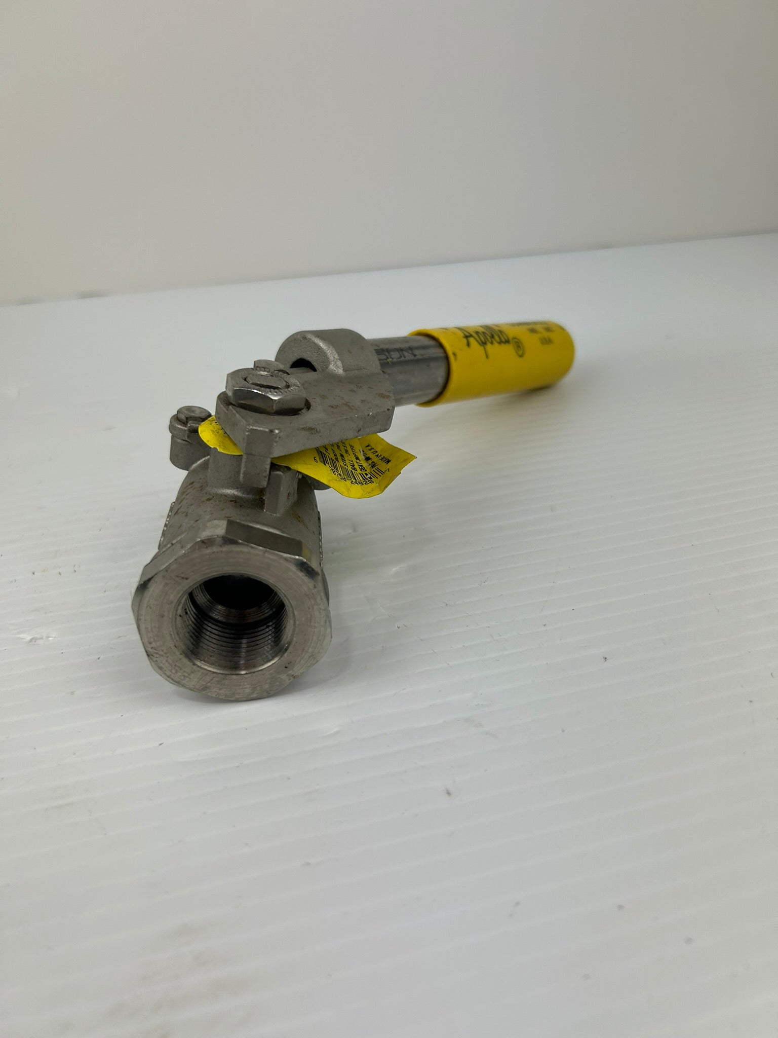 Apollo 76-504-01A Ball Valve 2000 WOG CF8M 316SS MPTFE