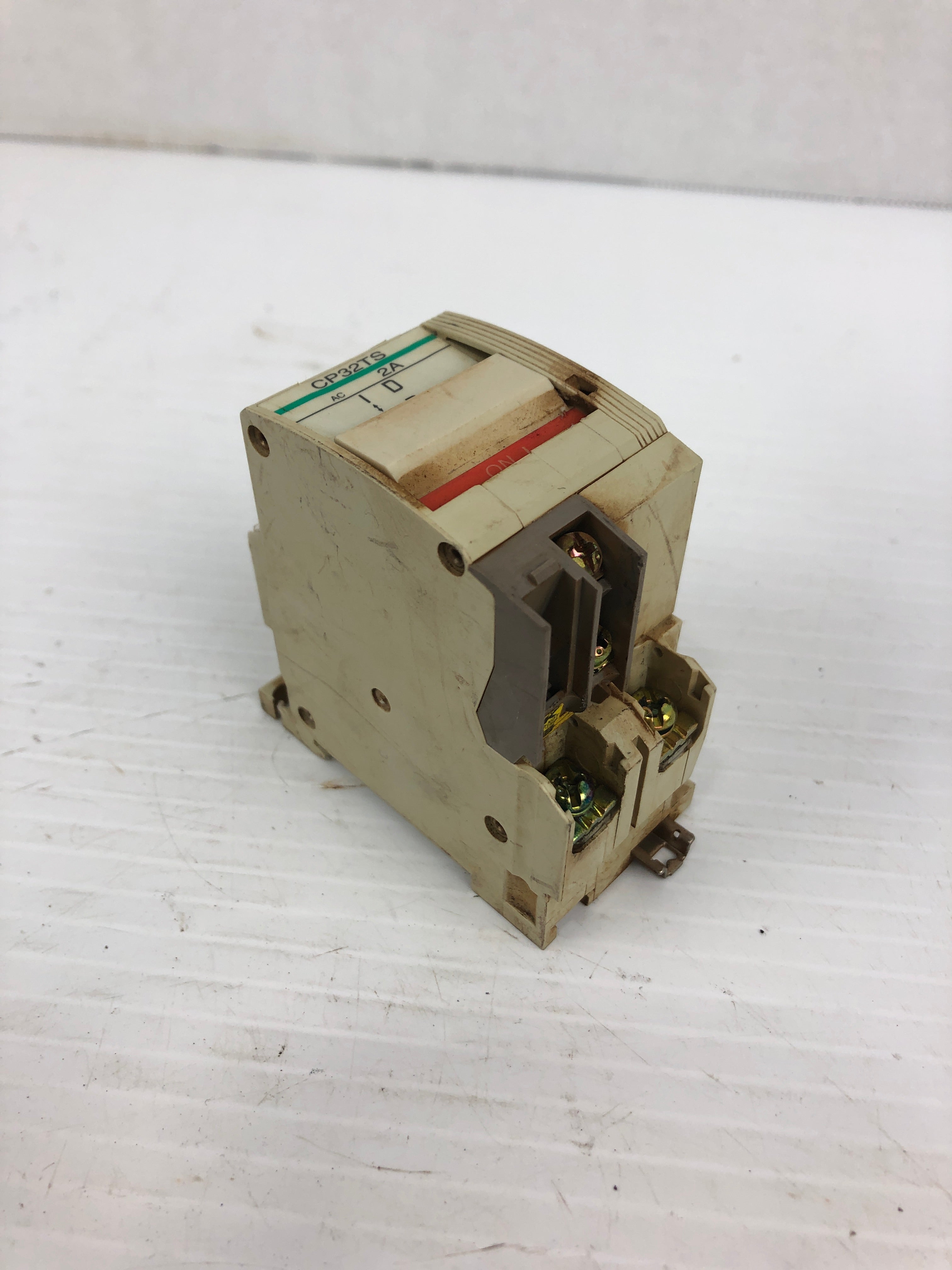 Mitsubishi CP32TS Circuit Breaker Protector 250V 2A 2P 50/60Hz - No Covers