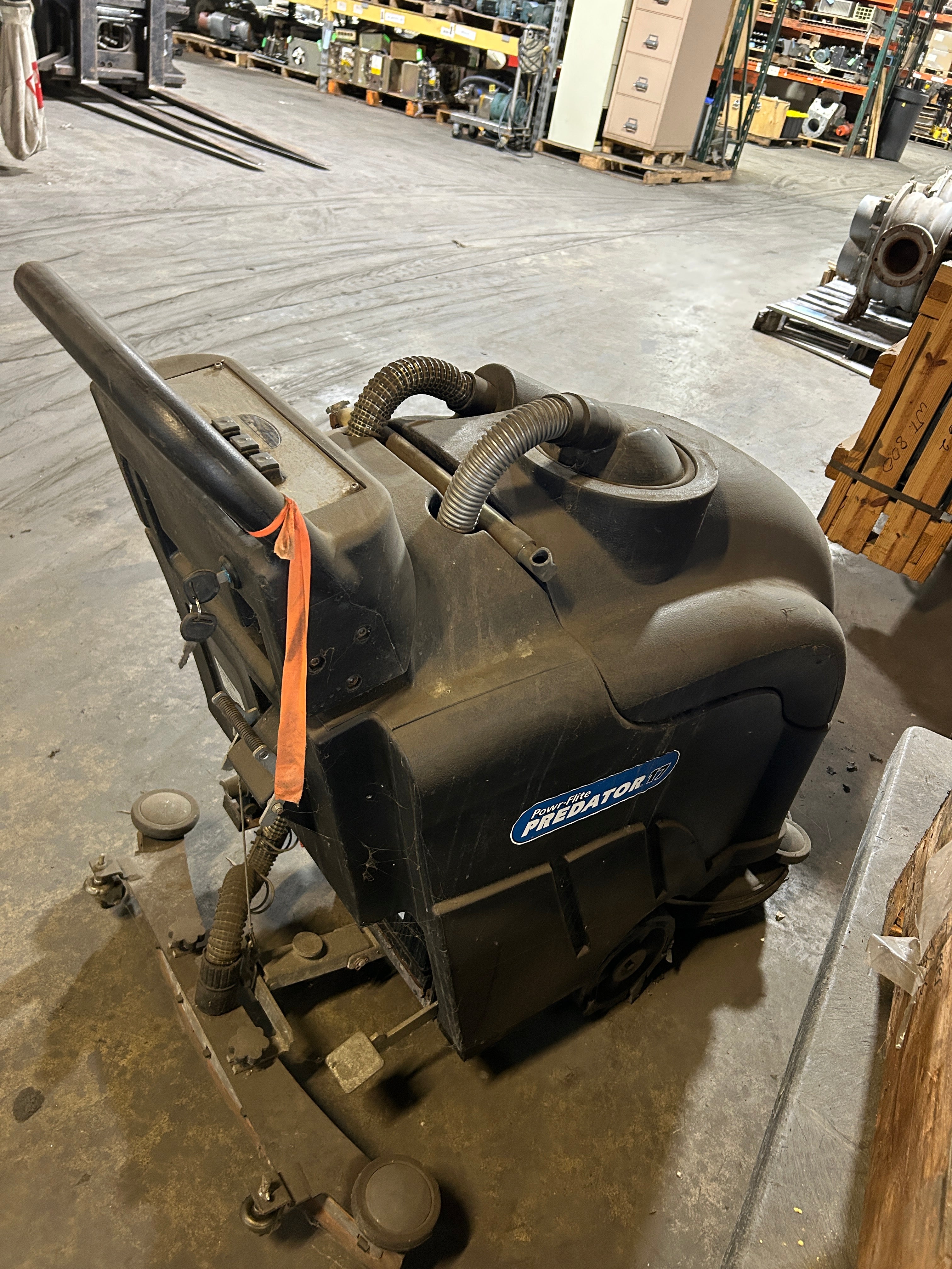 Powr-Flite Predator 17 Disc Floor Scrubber Walk Behind Cordless PAS17BA 24V
