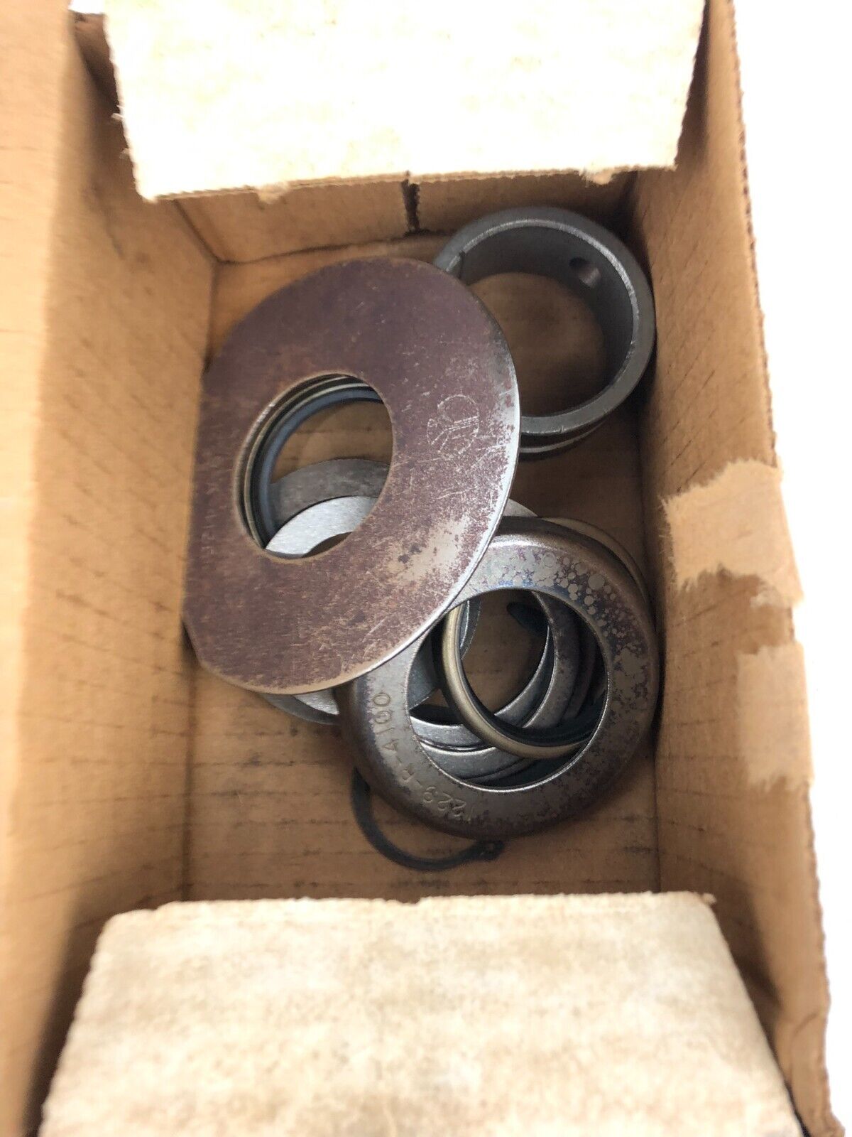 Dayton Parts 08-130696 Brake Repair Kit - Interchangeable with Leland K319