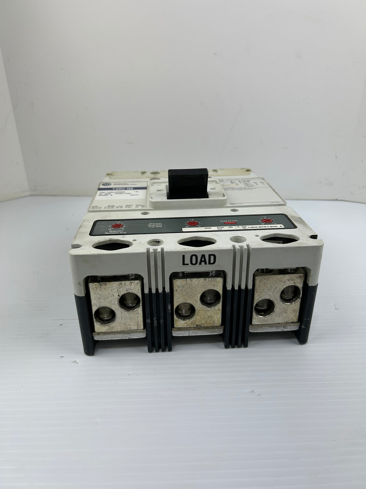 Allen Bradley 140U-Q6X3 Circuit Breaker Series A 3 Pole 600 Amps Max 140U-Q6