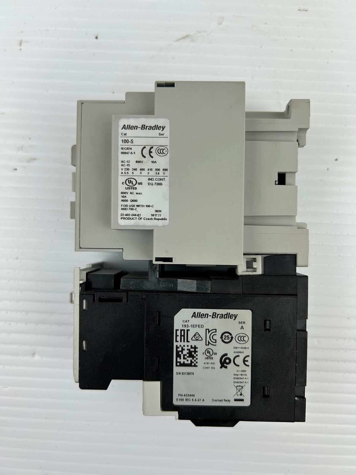 Allen-Bradley 100-C30*00 Contactor Ser C 30A 600V 3-Pole w/ 193-1EFED E100 100-S