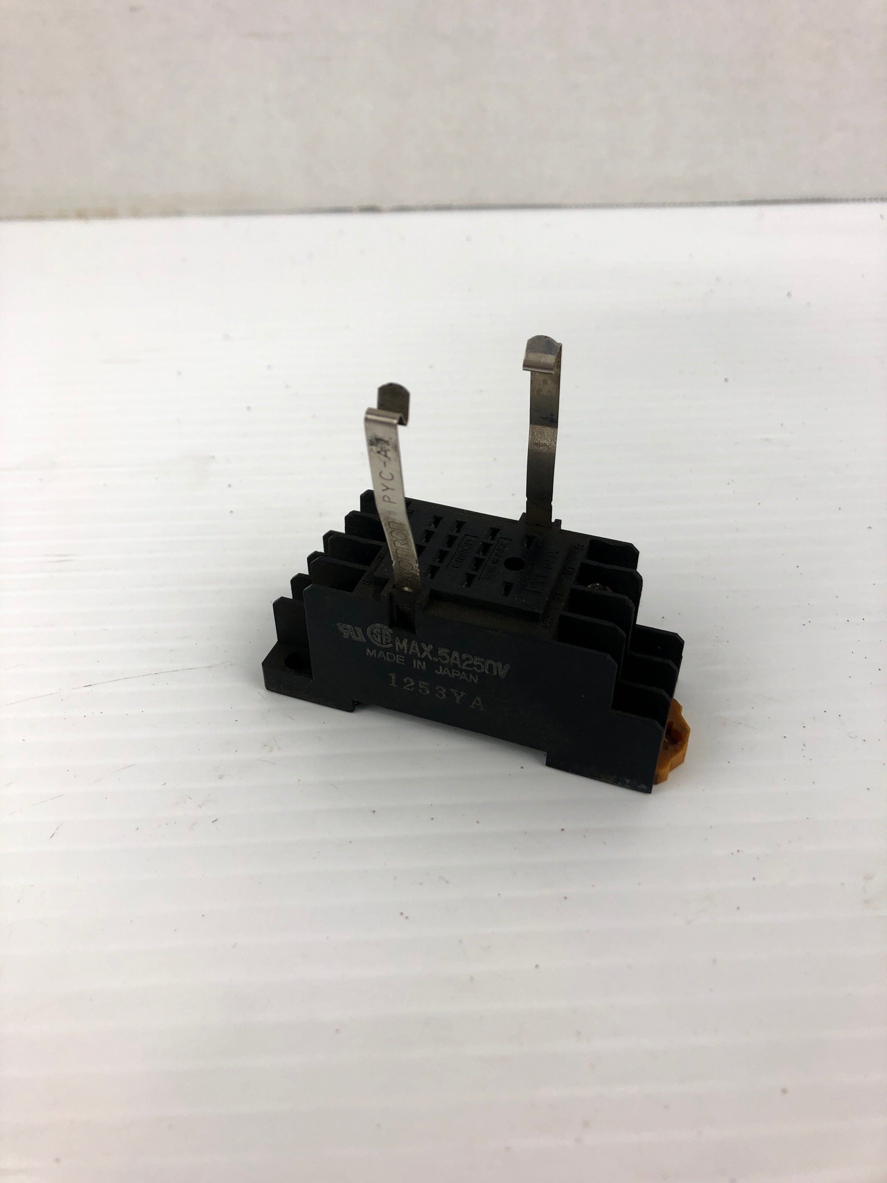 Omron 1253YA Relay Base Socket Only