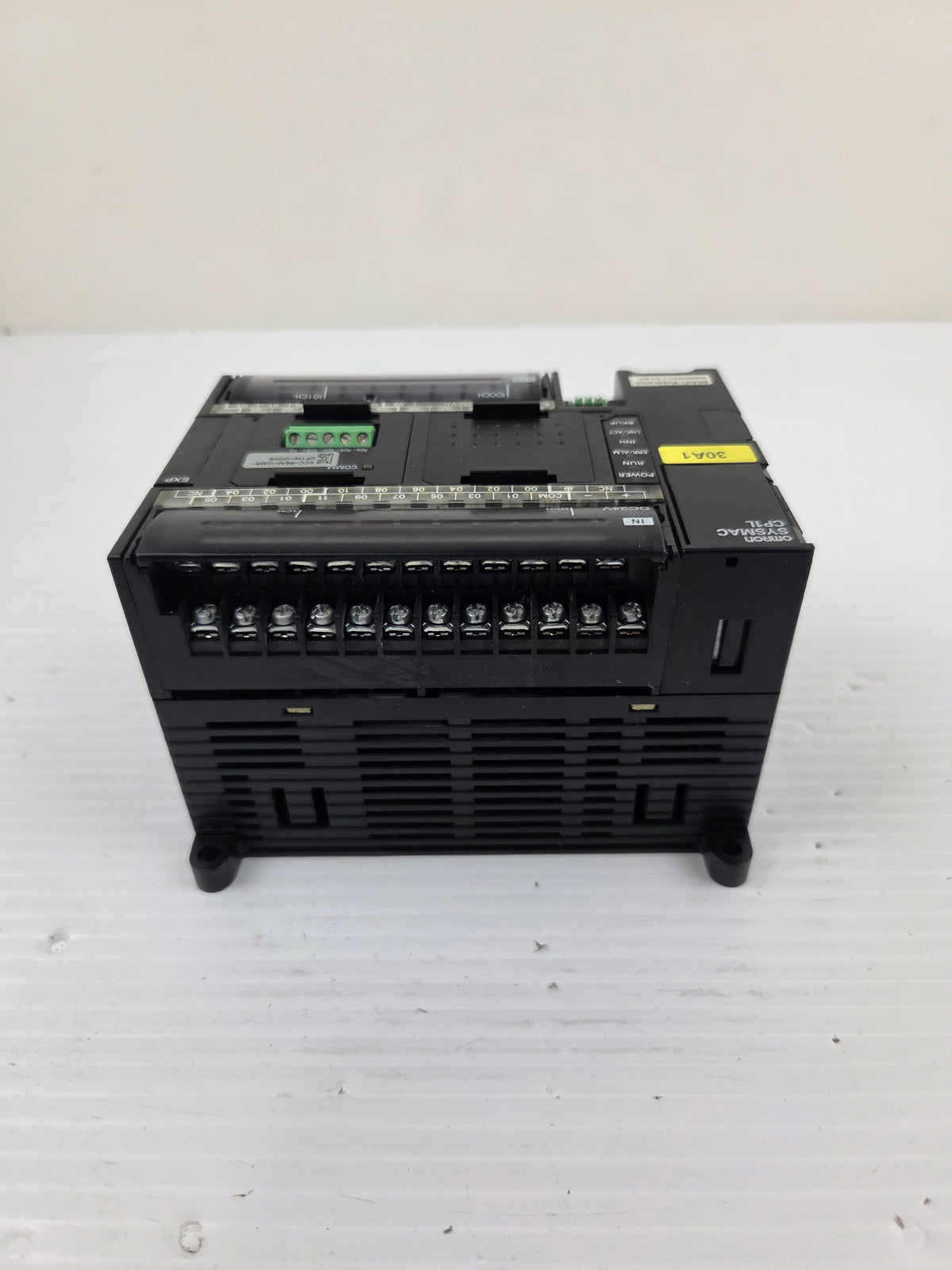 Omron SYSMAC CP1L Programmable Controller CP1L-EM30DT1-D