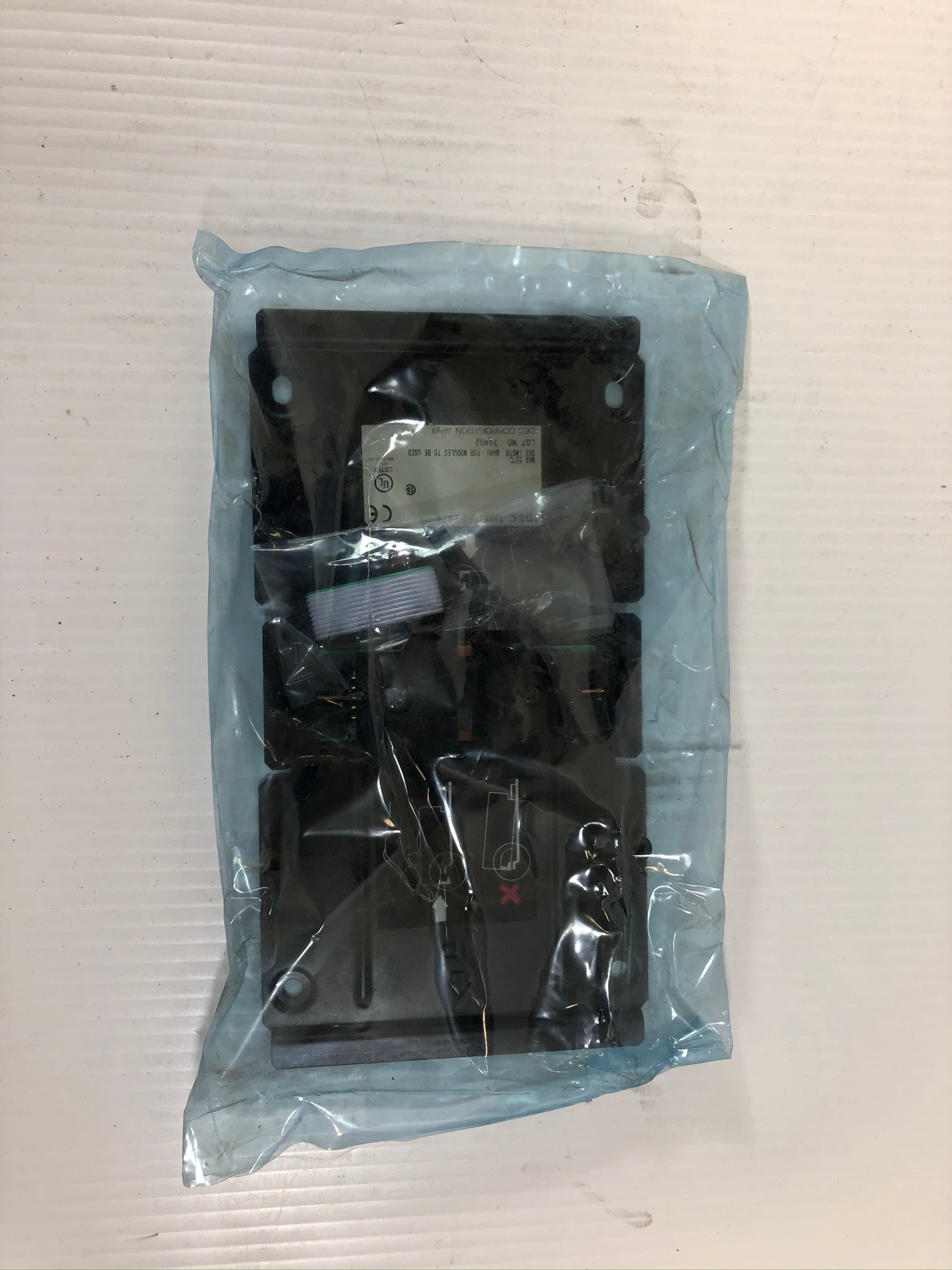 IDEC PFJ-EB1U Expansion Base Plate FA1J ThyssenKrupp TKE-149153 Controller