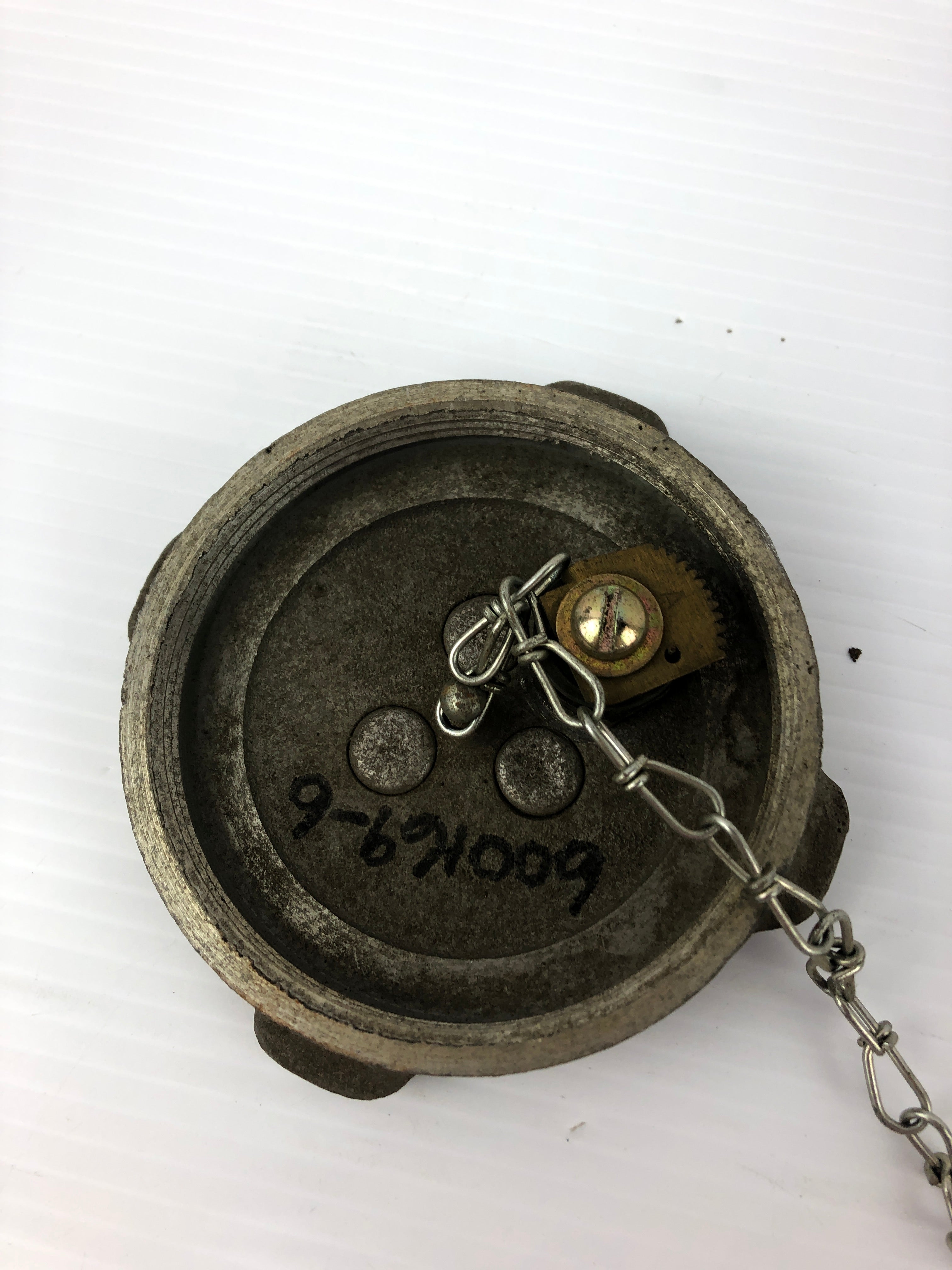 Velvac 68D-5 Locking Fuel Cap 600169-6