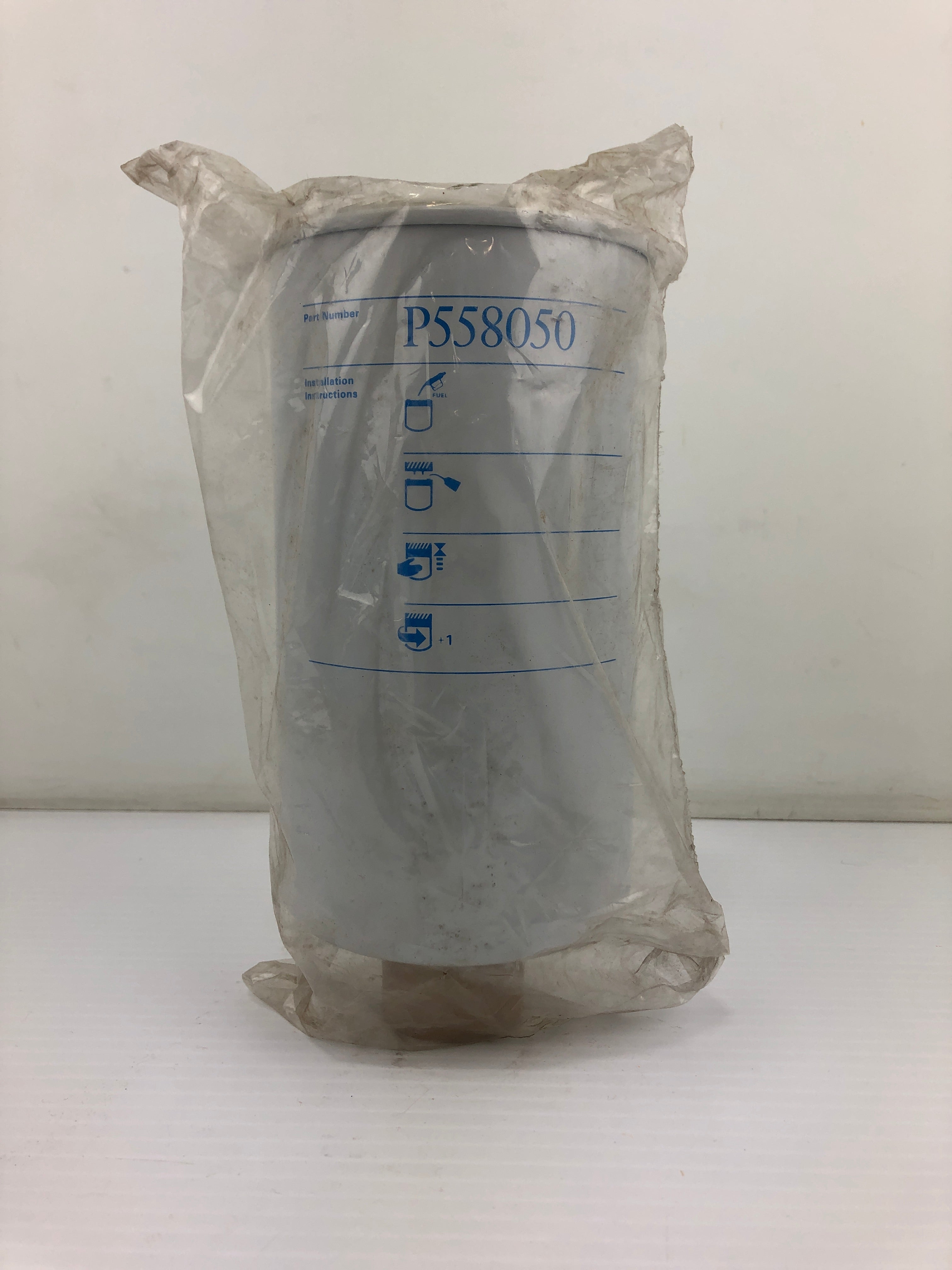 Donaldson P558050 Water Separator Spin On Twist & Drain Fuel Filter (P558000)