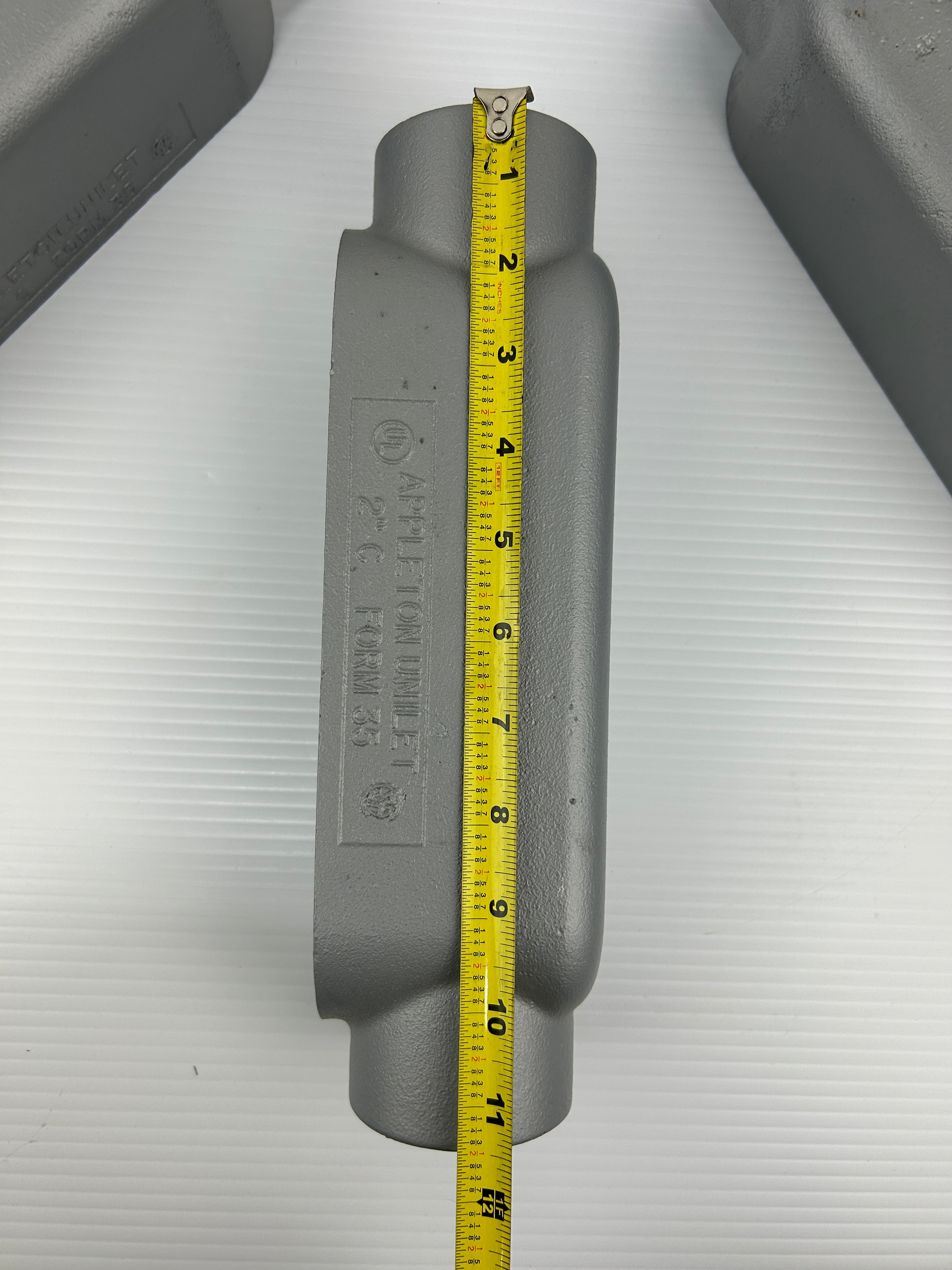 Appleton C200-M 2" Form 35 Malleable Iron Unilet Conduit Body Type C - Lot of 5
