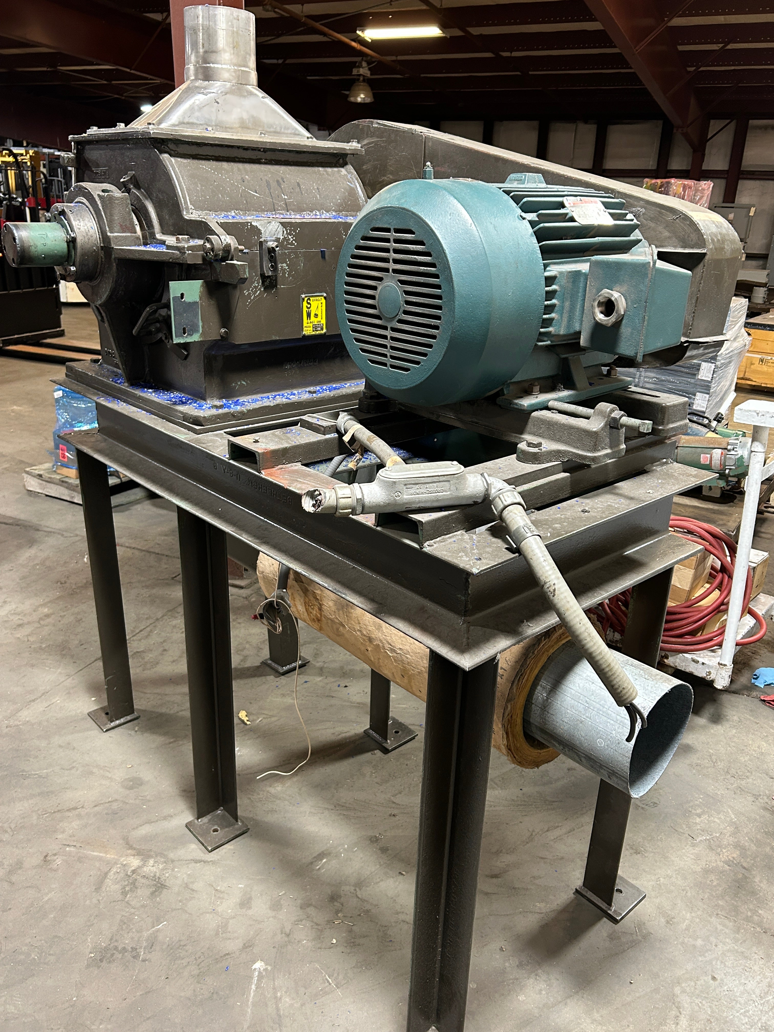 Sprout Waldron BR-14X18 Edge Chopper with 25HP Reliance Motor
