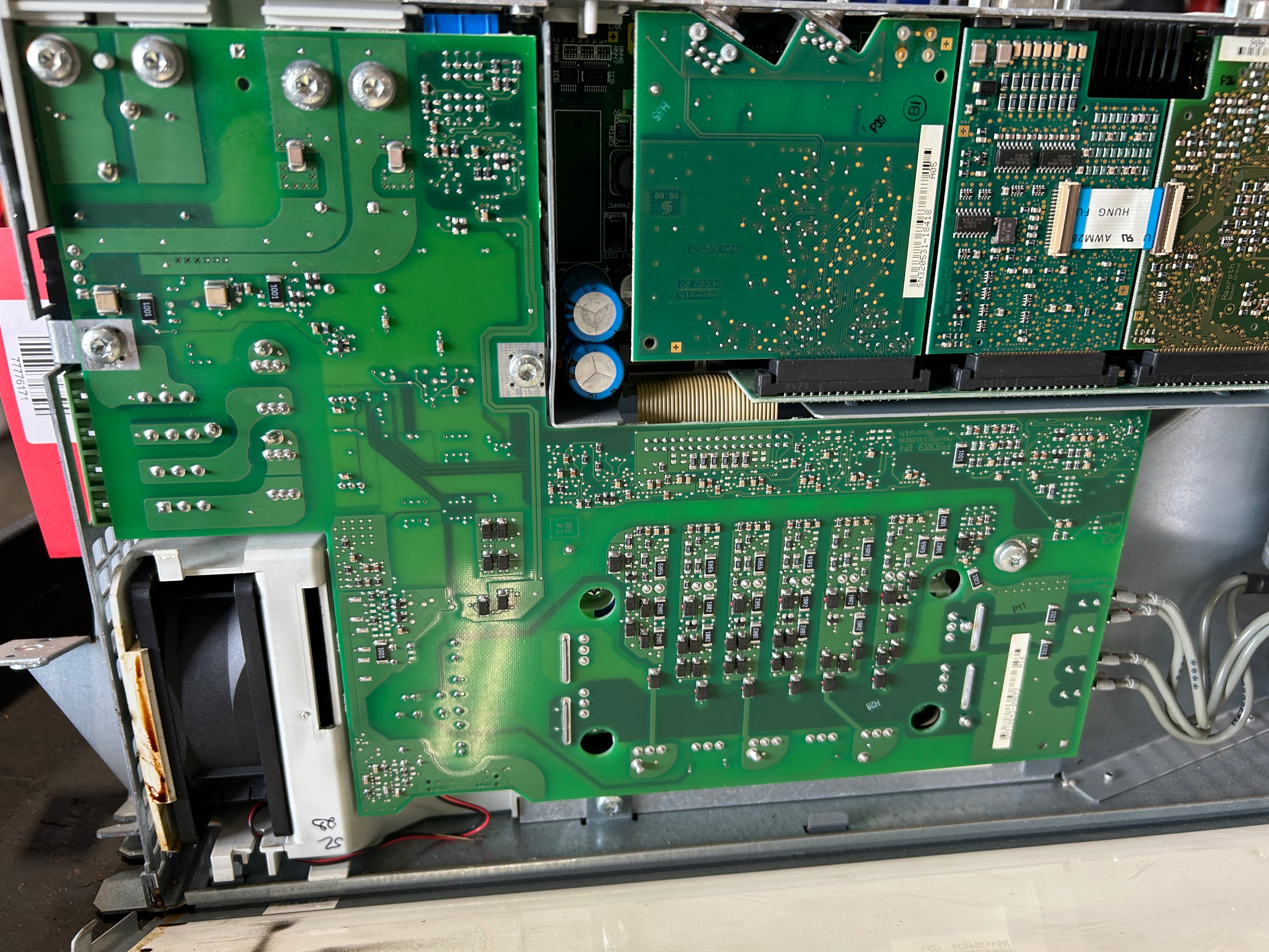Rexroth HMS01.1N-W0070 Indradrive Drive CSH01.1C-SE-EN2-NNN-NNN-S1-S-NN-FW