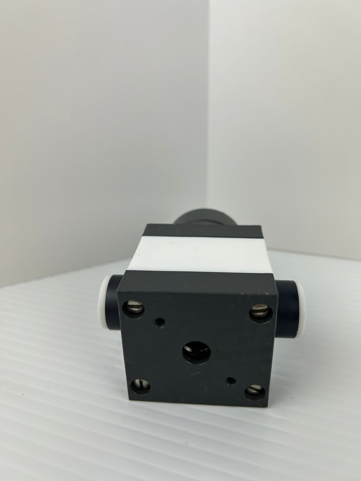 Furon AN2-188 Pneumatic Valve