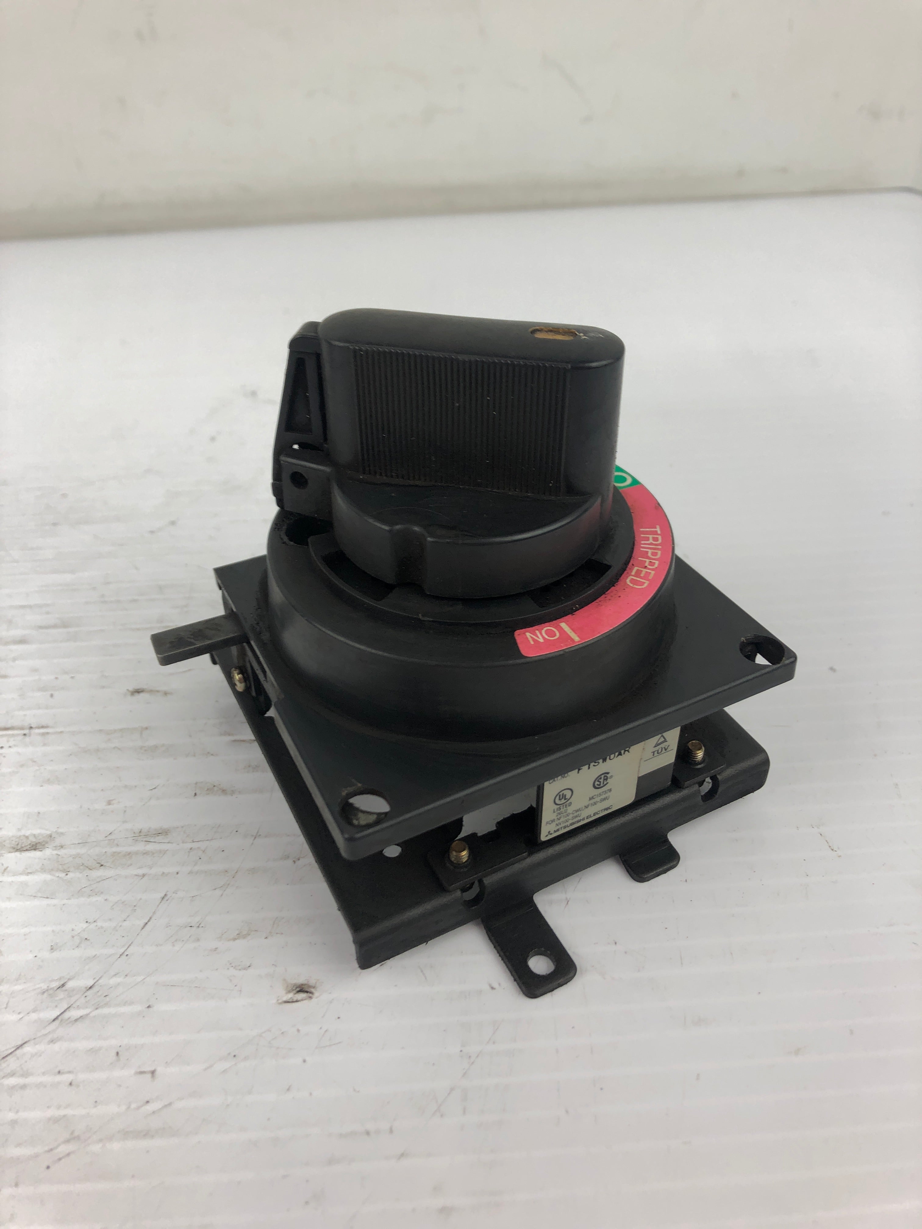 Mitsubishi FISWUAR External Handle Reset Off Tripped On Knob Switch