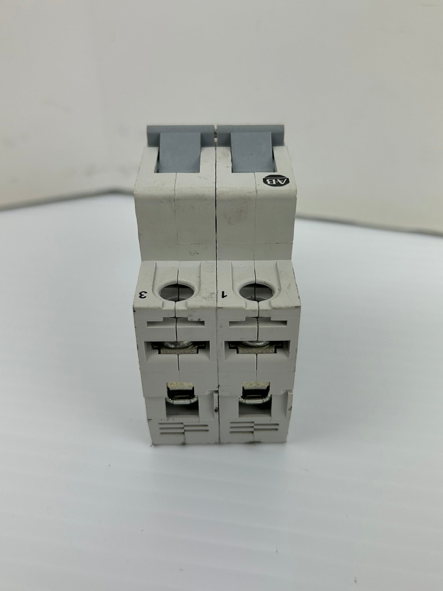 Allen-Bradley 1492-SP2B080 Circuit Breaker Series C 8A 2P - Lot of 3