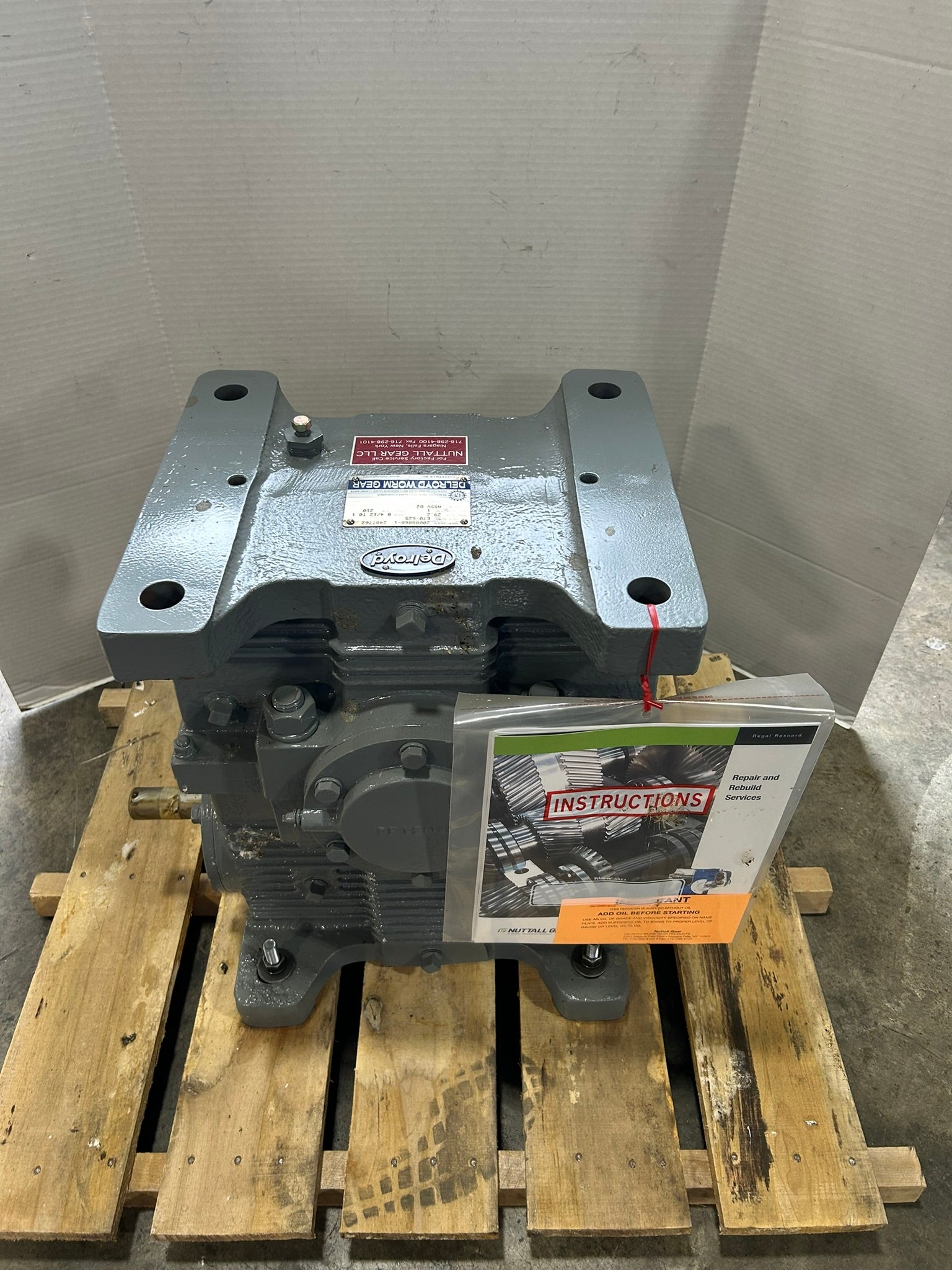 Delroyd E70-S25 Worm Gear Speed Reducer 29.2 HP 8 4/12 to 1 Ratio 1 SF 210 RPM