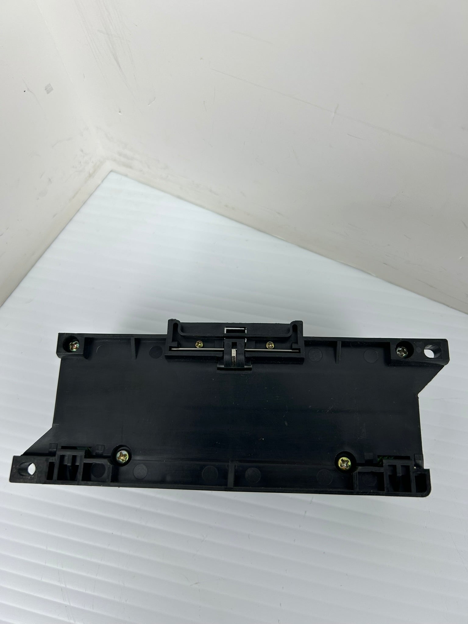 Fuji Electric AU-CW 21B1-03 Terminal Block 600V 2mm²