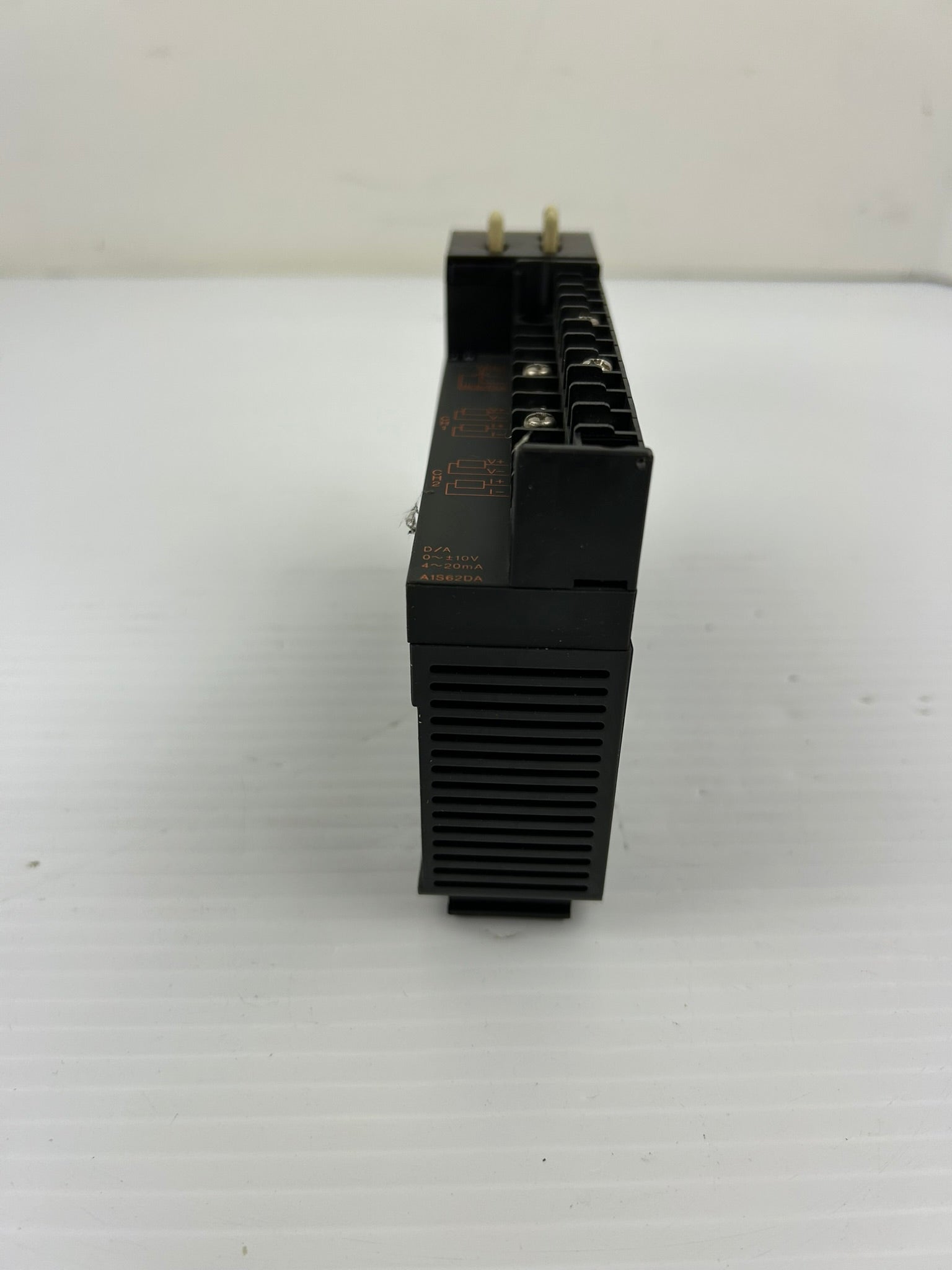 Mitsubishi A1S62DA D/A Converter Unit PLC Module 0~+/-10V 4~20mA