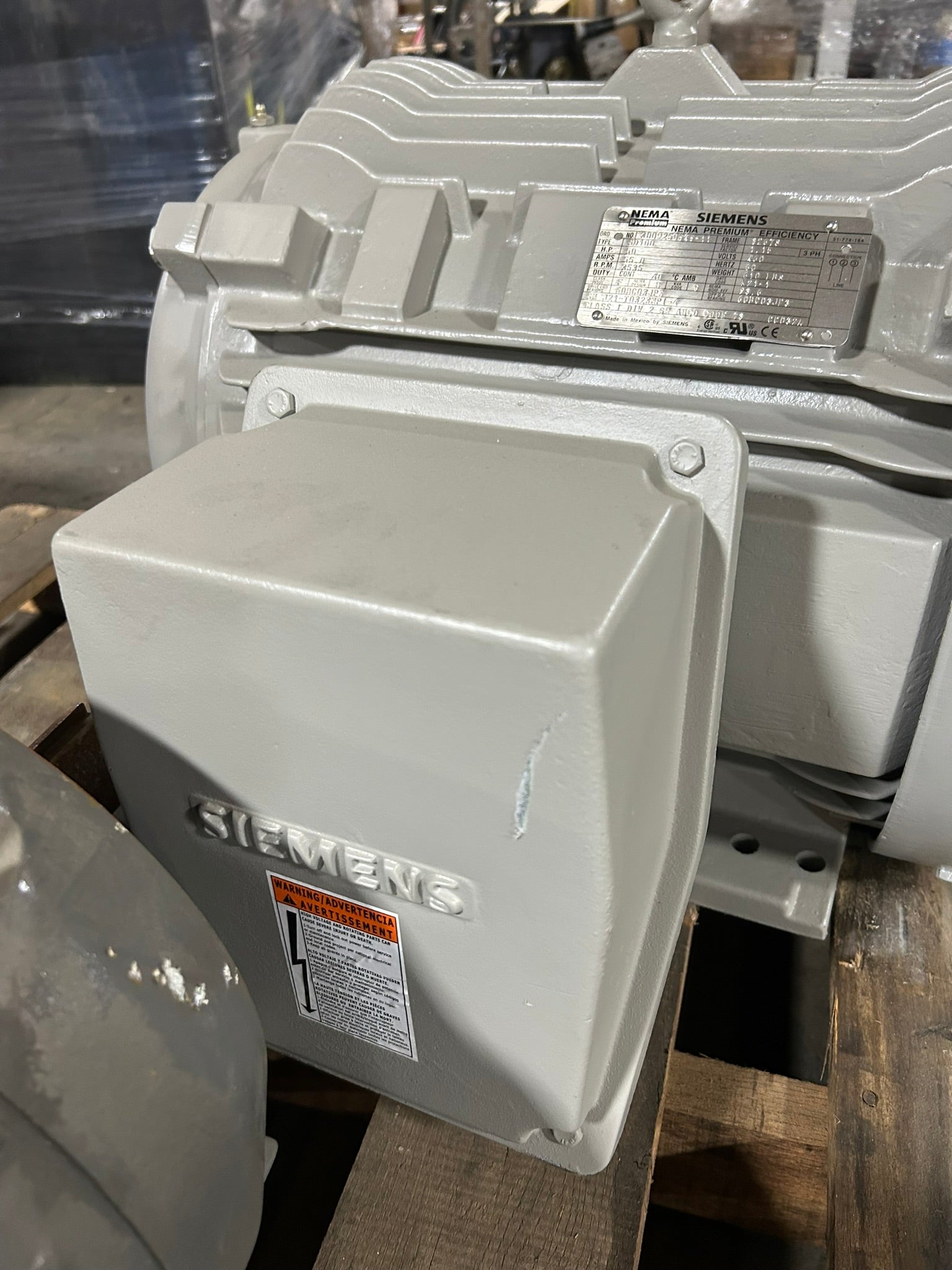 Siemens SD100 Premium AC Electric Motor 3009250545-11 3PH 50 HP 3535 RPM