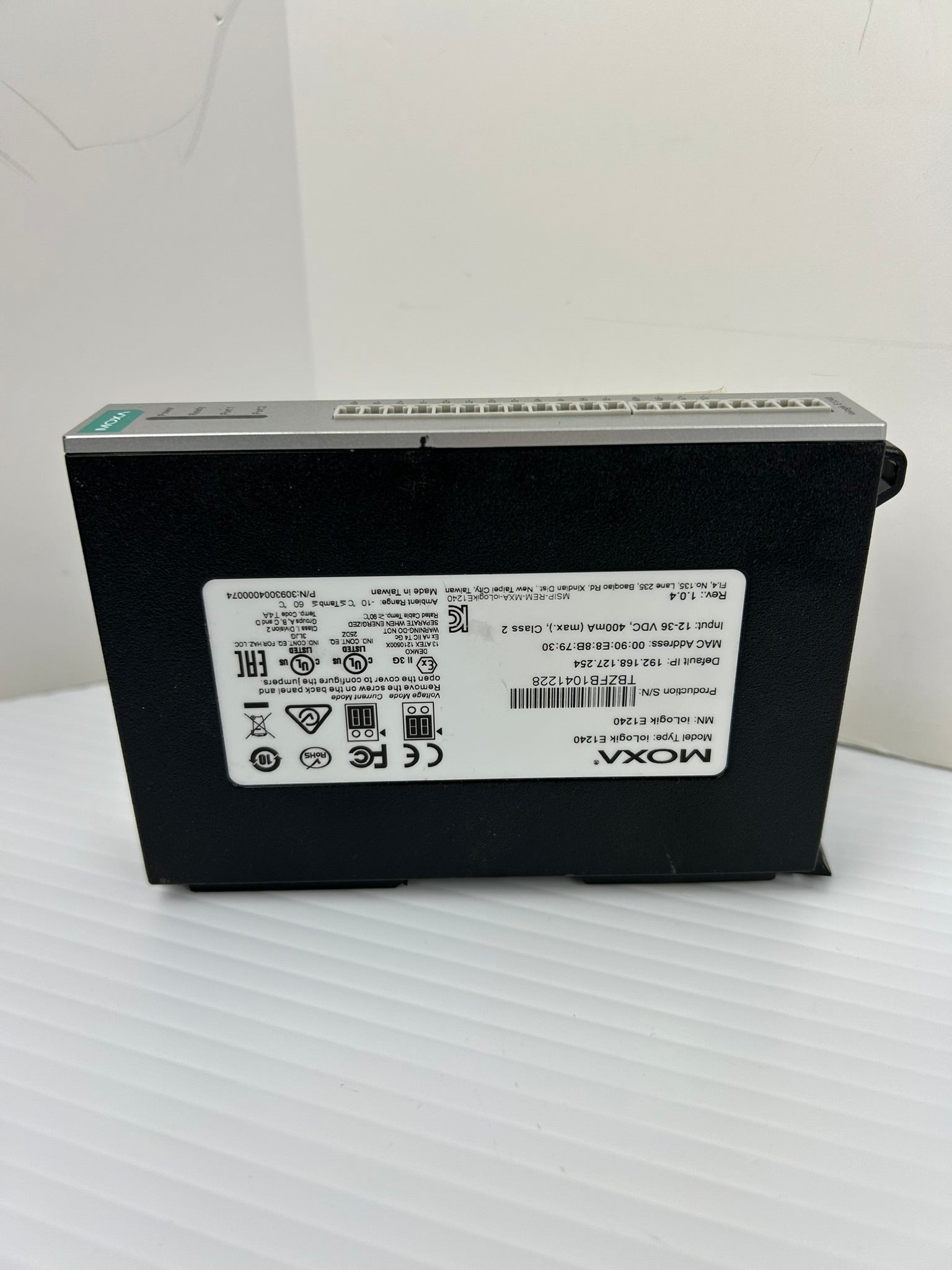 Moxa ioLogik E1240 Remote Ethernet I/O Module Rev 1.0.4 12-36VDC 400mA