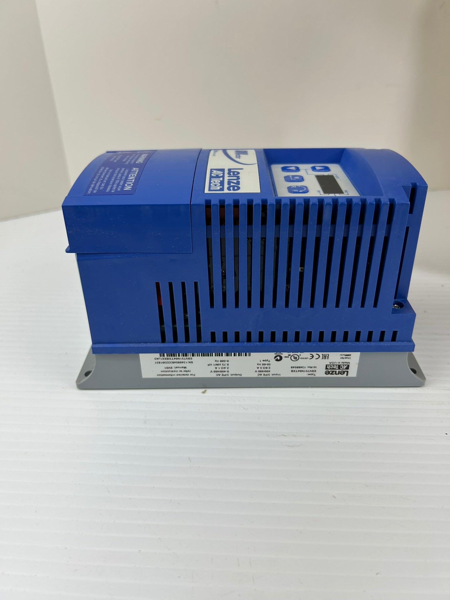 Lenze AC Tech SMVector ESV751N04TXB 1HP 400/480V 3PH VFD AC Drive - USA Shipping