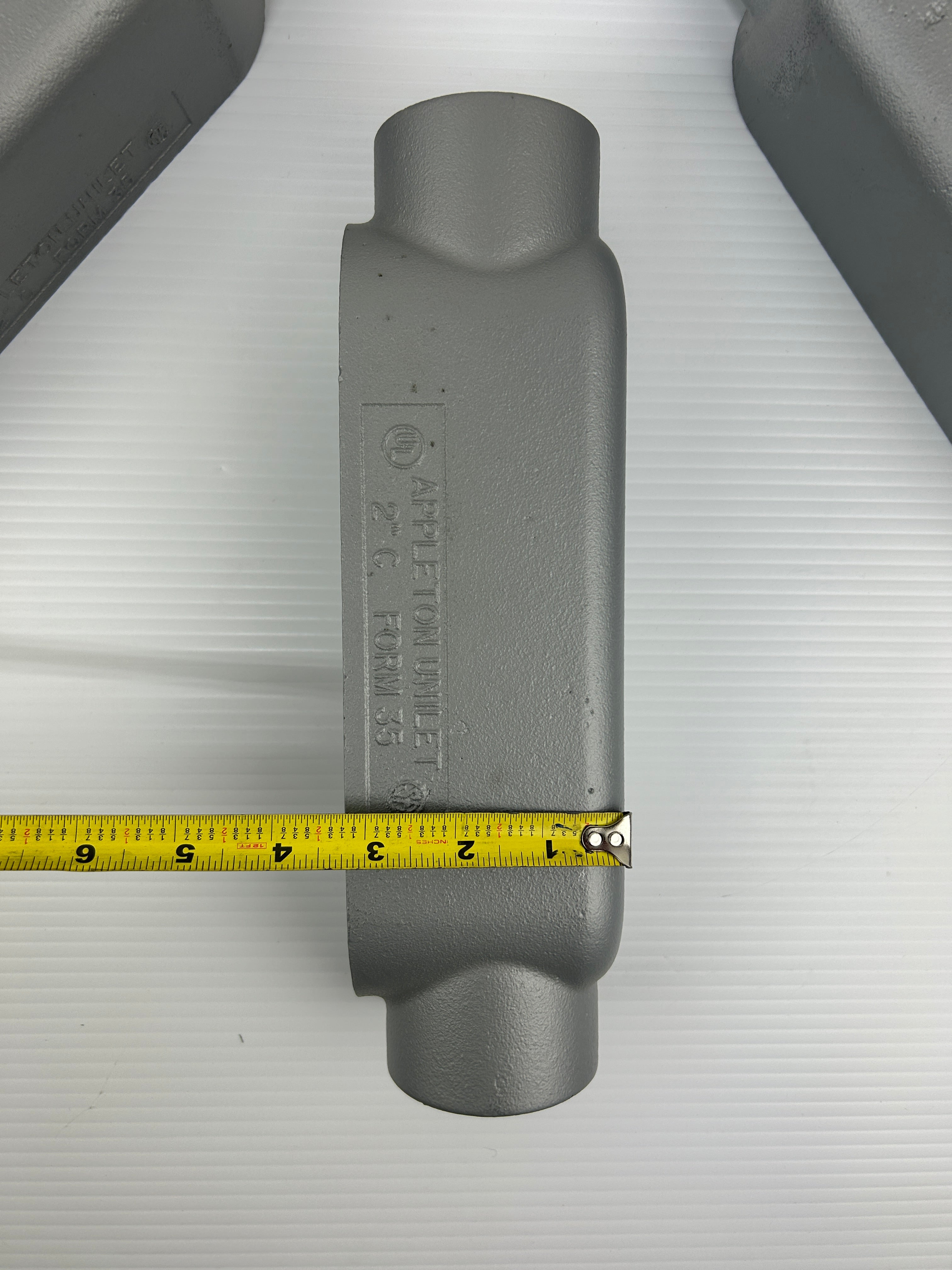 Appleton C200-M 2" Form 35 Malleable Iron Unilet Conduit Body Type C - Lot of 5