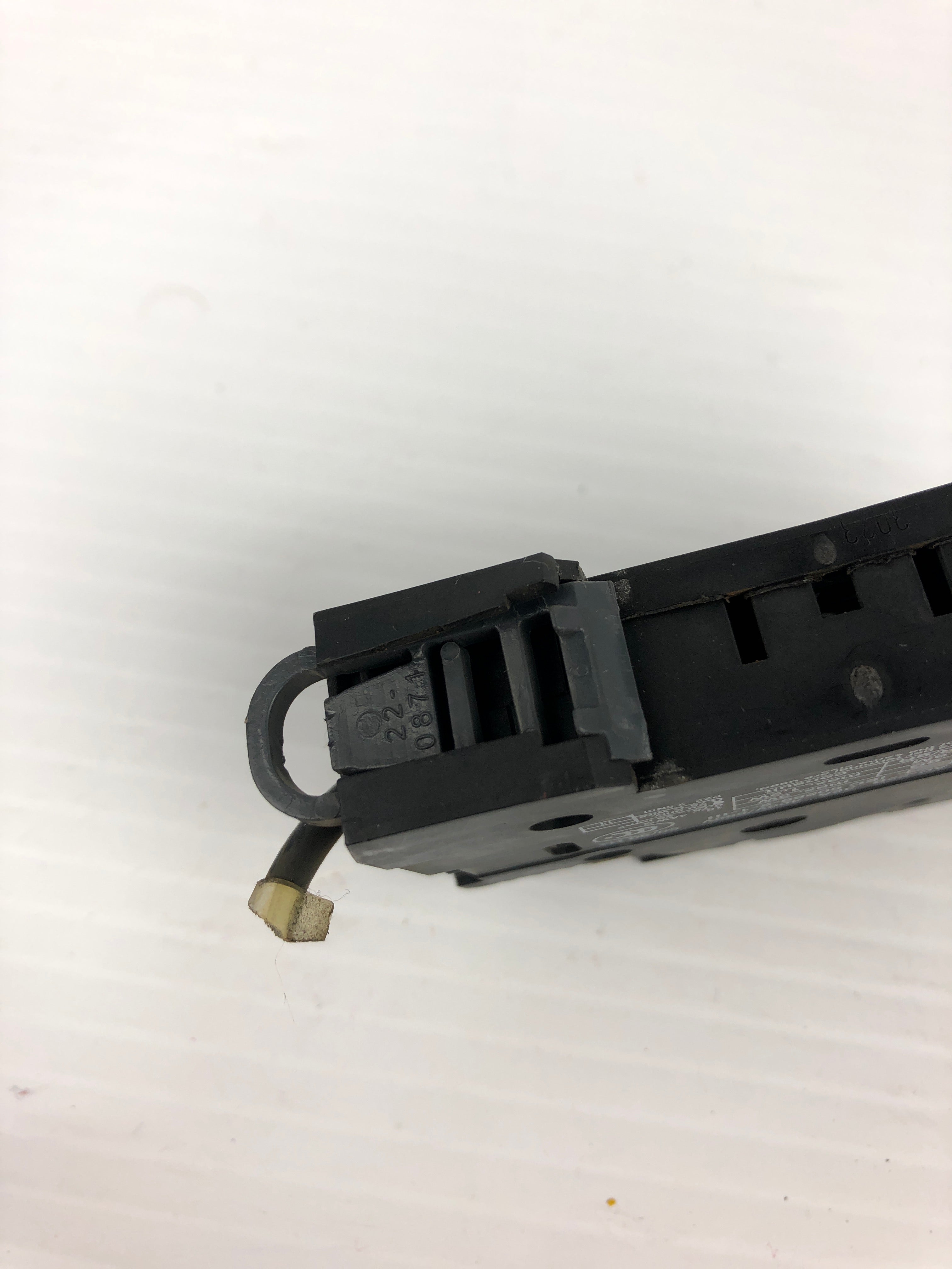 Phoenix Contact UK 10,3-HESILED N Circuit Breaker Protector AC-22B 32A