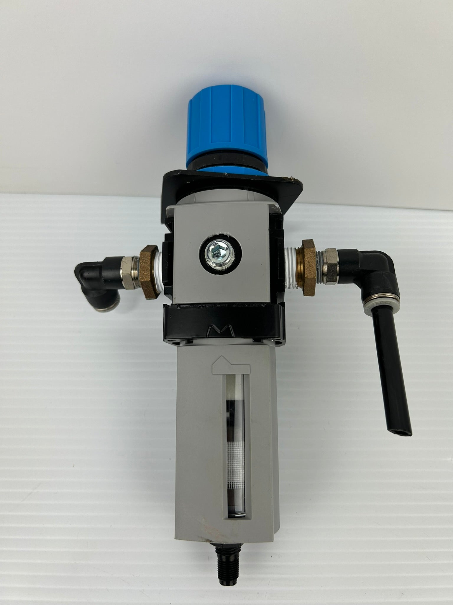 Festo LFR-M2-N1/2-C10SG Pneumatic Regulator Filter 145PSI with 183908 Gauge