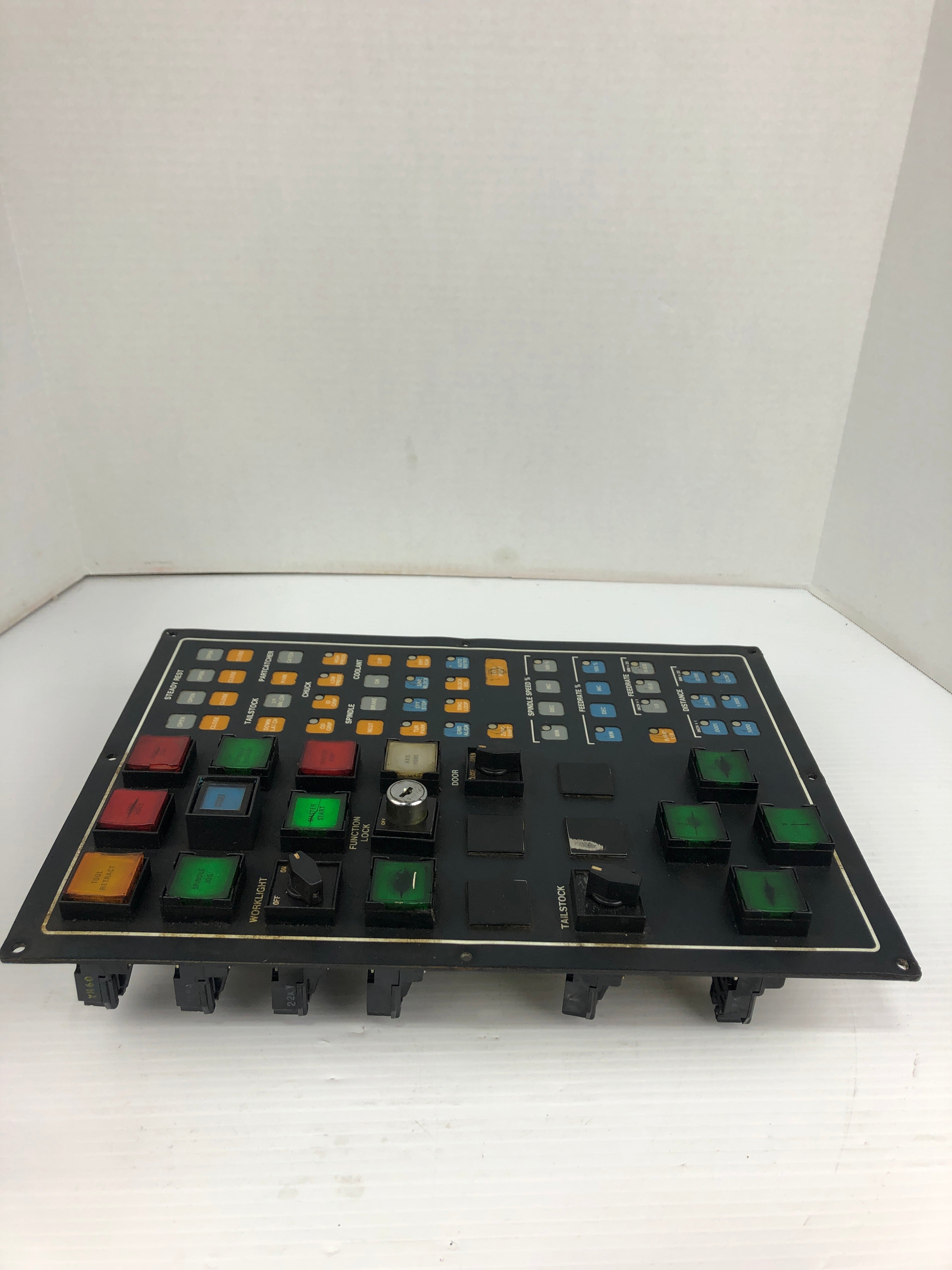 Cincinnati Milacron 3-525-0946A MTB Operator Control Panel A850